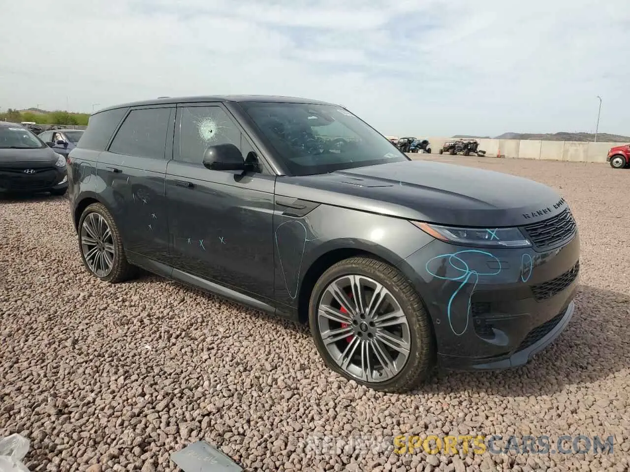 4 Фотография поврежденного автомобиля SAL1L9FU9RA199592 LAND ROVER RANGEROVER 2024