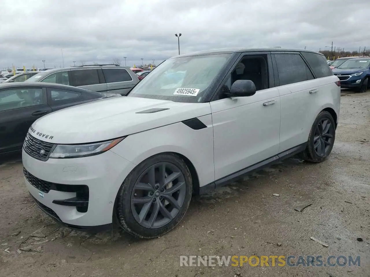 1 Photograph of a damaged car SAL1P9EU1RA171310 LAND ROVER RANGEROVER 2024