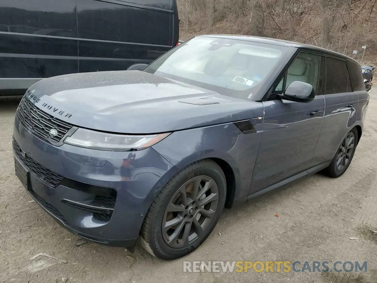 1 Photograph of a damaged car SAL1P9EU2RA414915 LAND ROVER RANGEROVER 2024