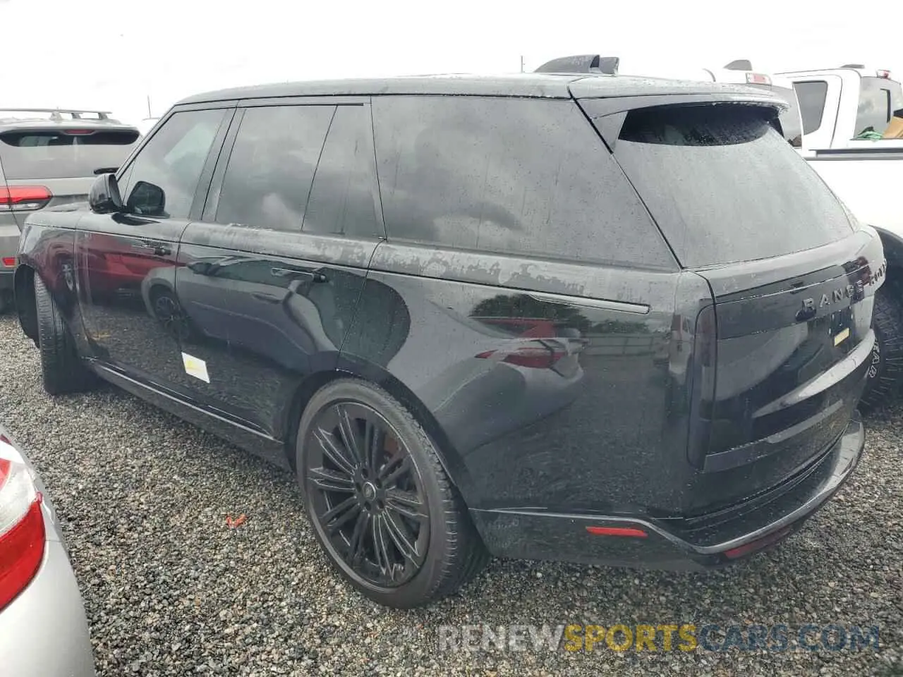 2 Photograph of a damaged car SALKP9E92RA091708 LAND ROVER RANGEROVER 2024