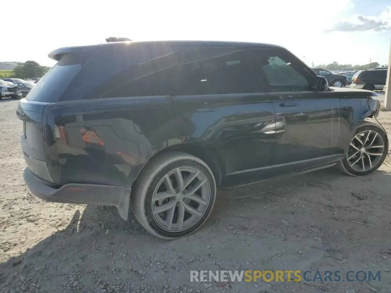 3 Фотография поврежденного автомобиля SALKP9FU4RA099621 LAND ROVER RANGEROVER 2024