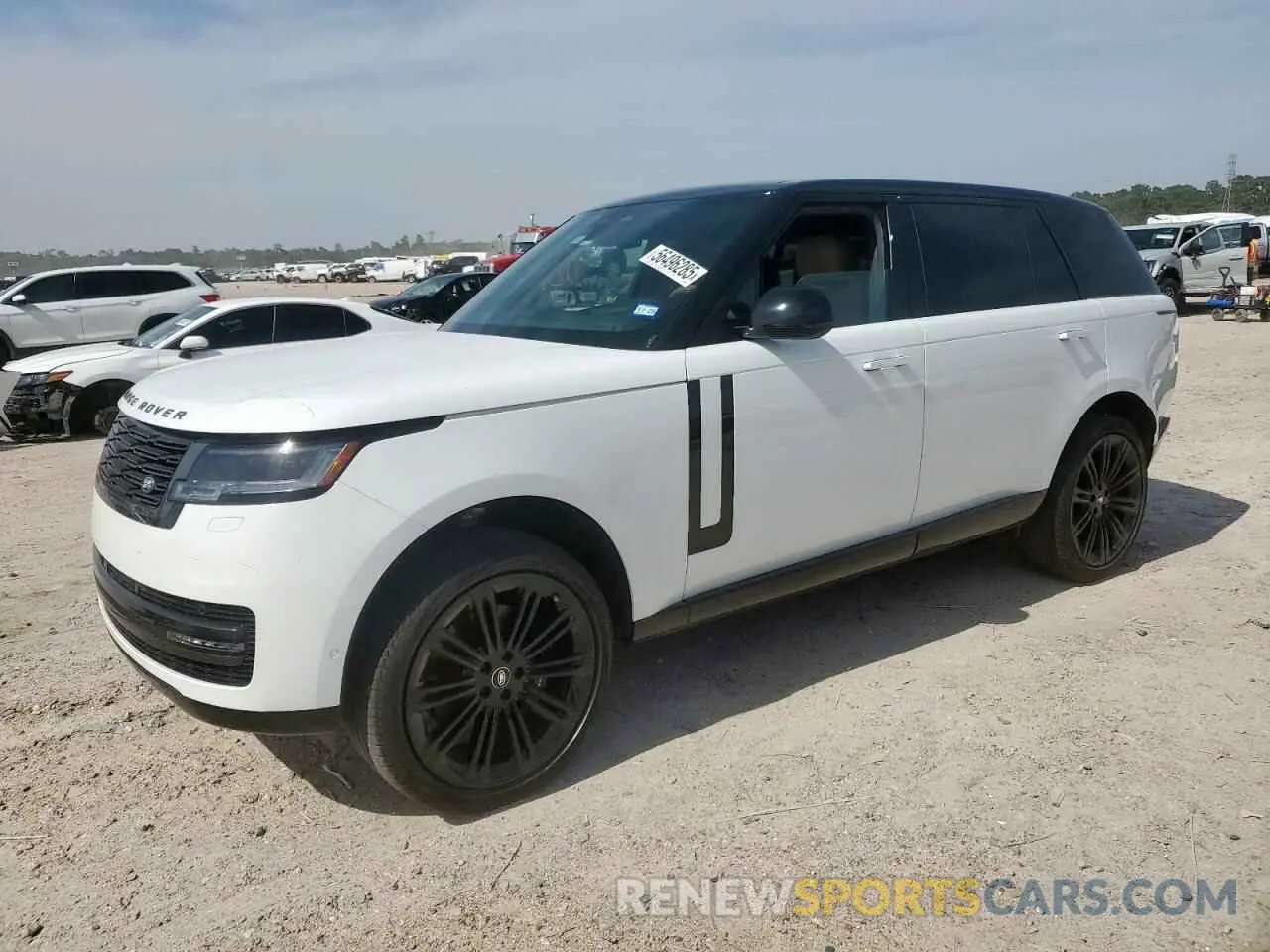 1 Photograph of a damaged car SALKPBFUXRA200006 LAND ROVER RANGEROVER 2024