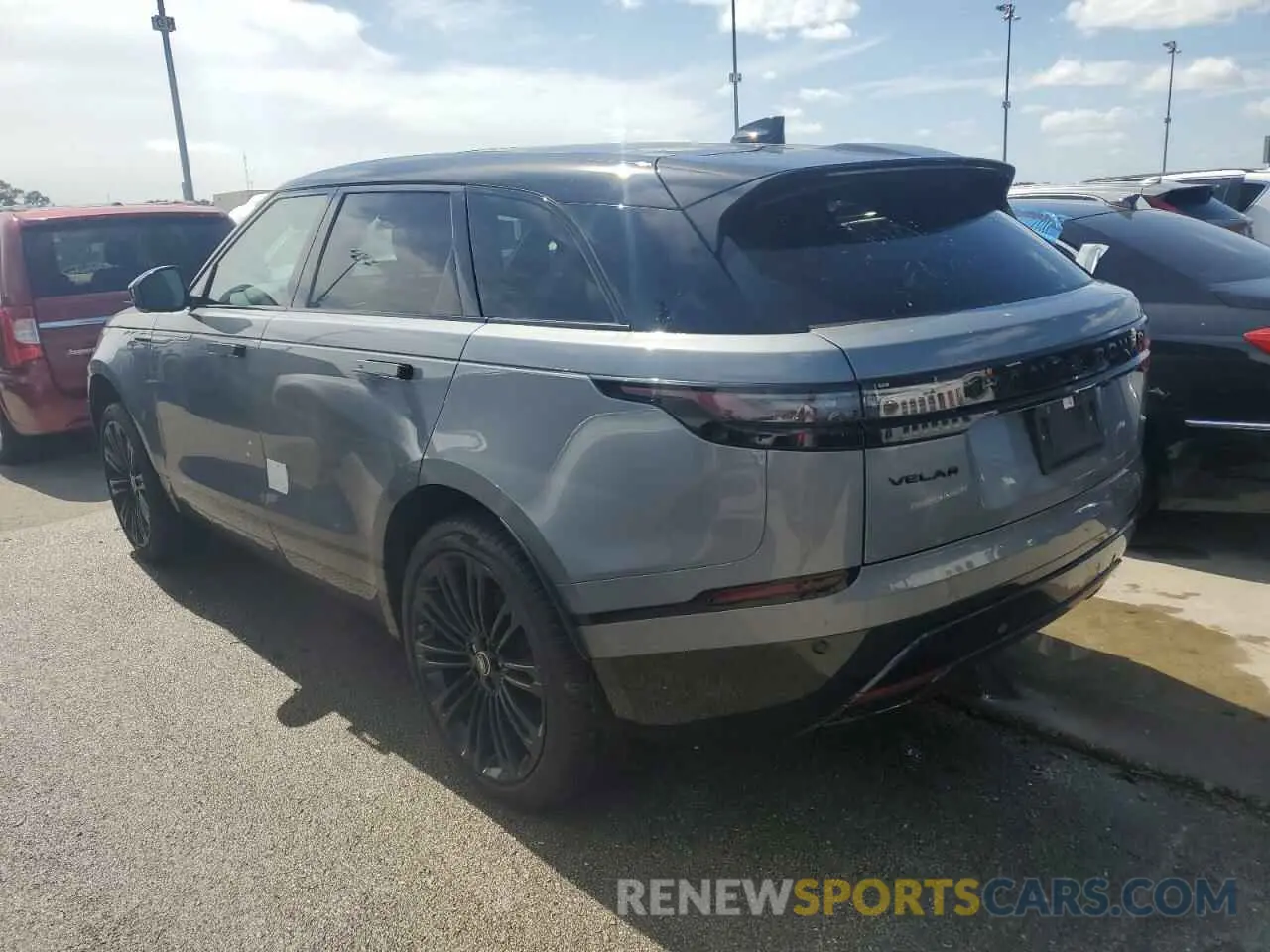 2 Фотография поврежденного автомобиля SALYL2EX7RA372768 LAND ROVER RANGEROVER 2024