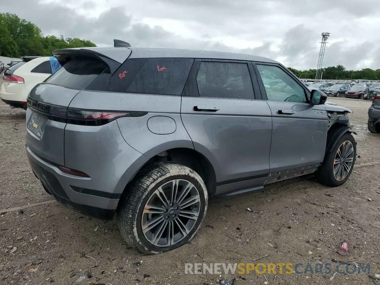 3 Photograph of a damaged car SALZL2FX4RH234129 LAND ROVER RANGEROVER 2024