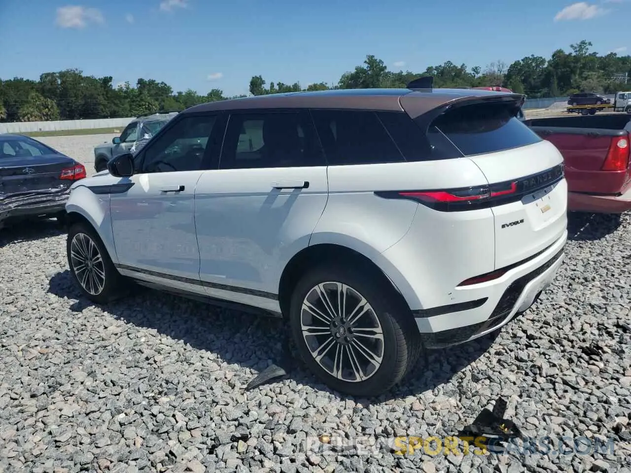 2 Фотография поврежденного автомобиля SALZL2FX4RH237791 LAND ROVER RANGEROVER 2024