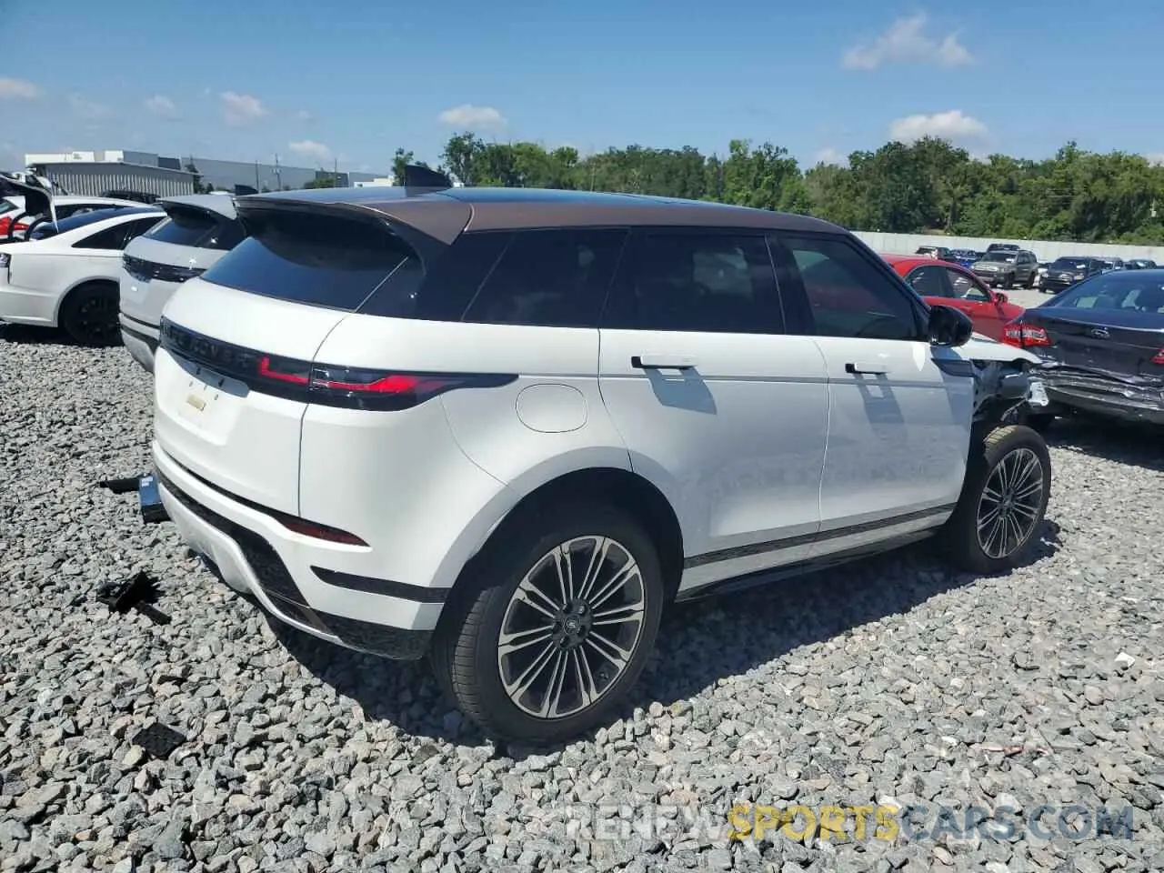 3 Фотография поврежденного автомобиля SALZL2FX4RH237791 LAND ROVER RANGEROVER 2024