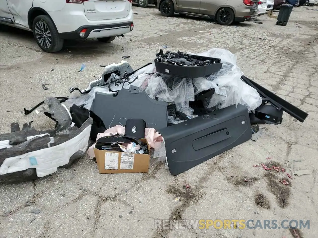 13 Фотография поврежденного автомобиля SAL1L9E47SA425698 LAND ROVER RANGEROVER 2025