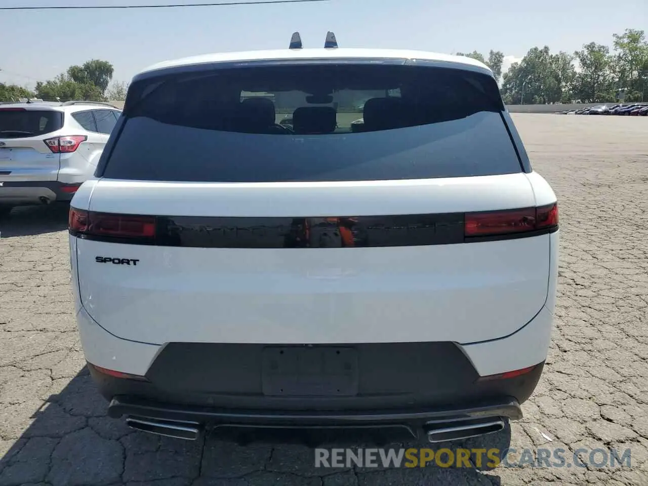 6 Photograph of a damaged car SAL1P9EU5SA456047 LAND ROVER RANGEROVER 2025