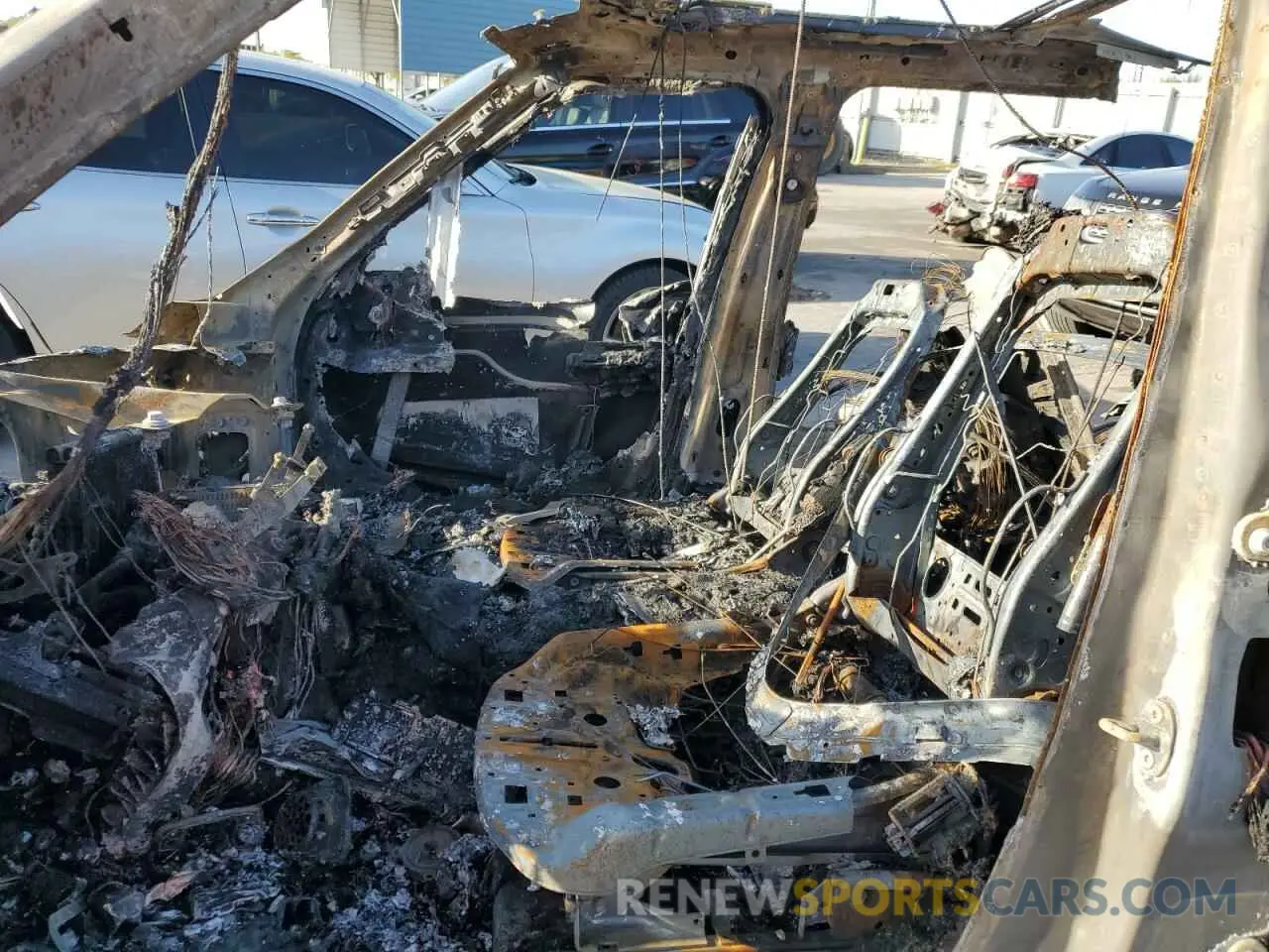 7 Photograph of a damaged car SALKP9FU5SA271631 LAND ROVER RANGEROVER 2025