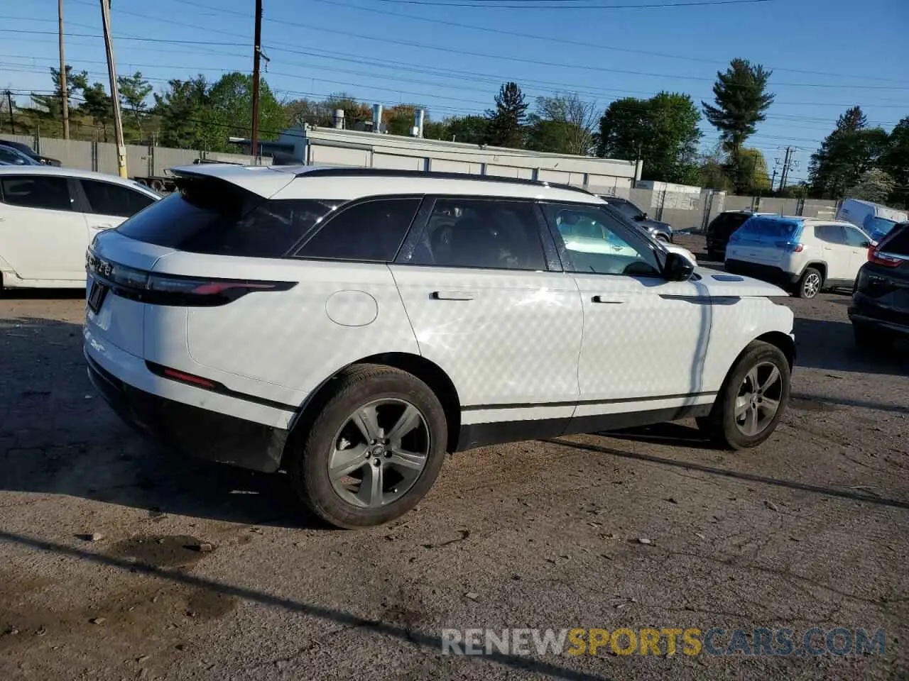 3 Photograph of a damaged car SALYL2EX0SA397999 LAND ROVER RANGEROVER 2025