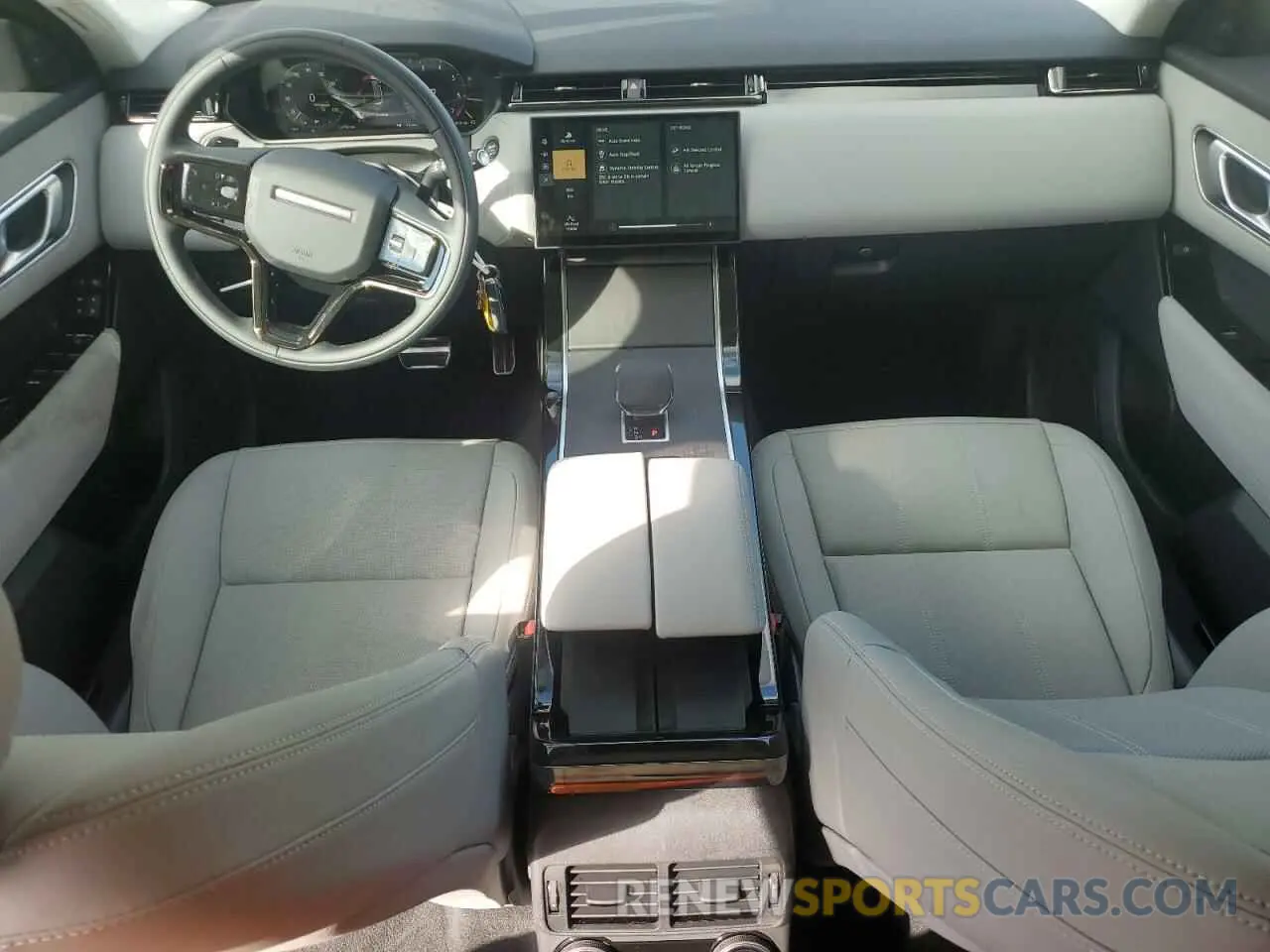 8 Фотография поврежденного автомобиля SALYL2EX3SA398872 LAND ROVER RANGEROVER 2025