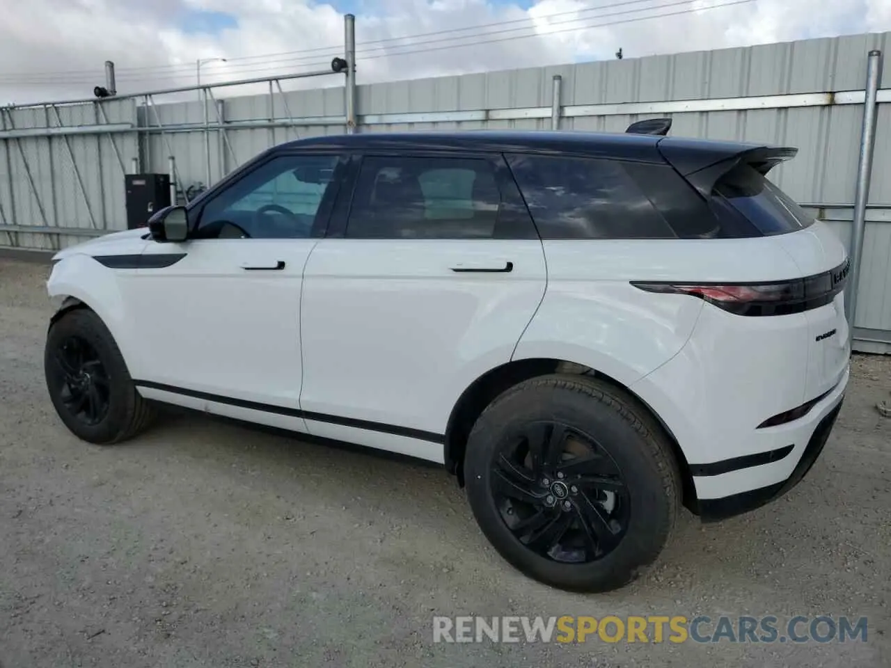 2 Фотография поврежденного автомобиля SALZJ2FX9SH275979 LAND ROVER RANGEROVER 2025