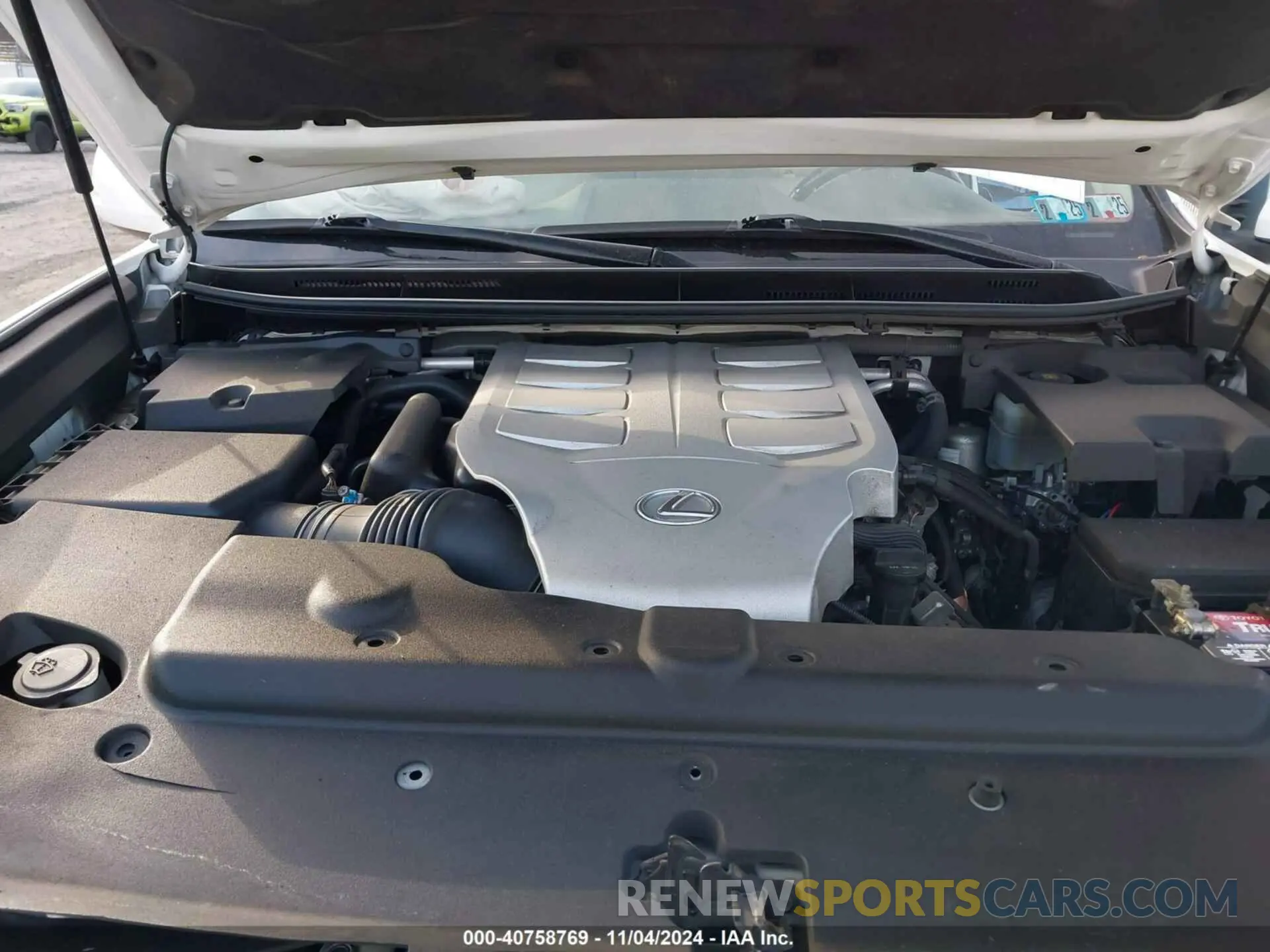 10 Photograph of a damaged car JTJBM7FXXK5237236 LEXUS 460 2019