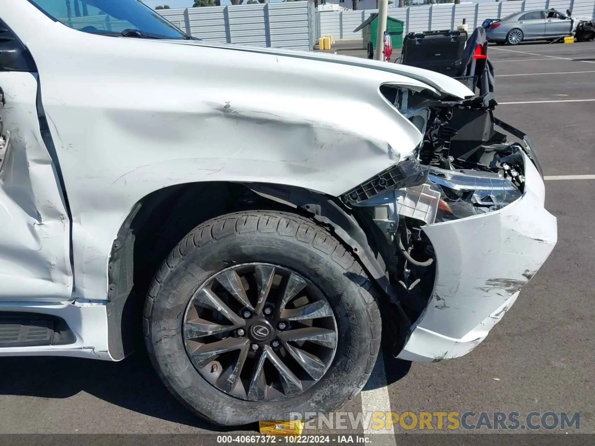 17 Фотография поврежденного автомобиля JTJAM7BX1L5254932 LEXUS 460 2020
