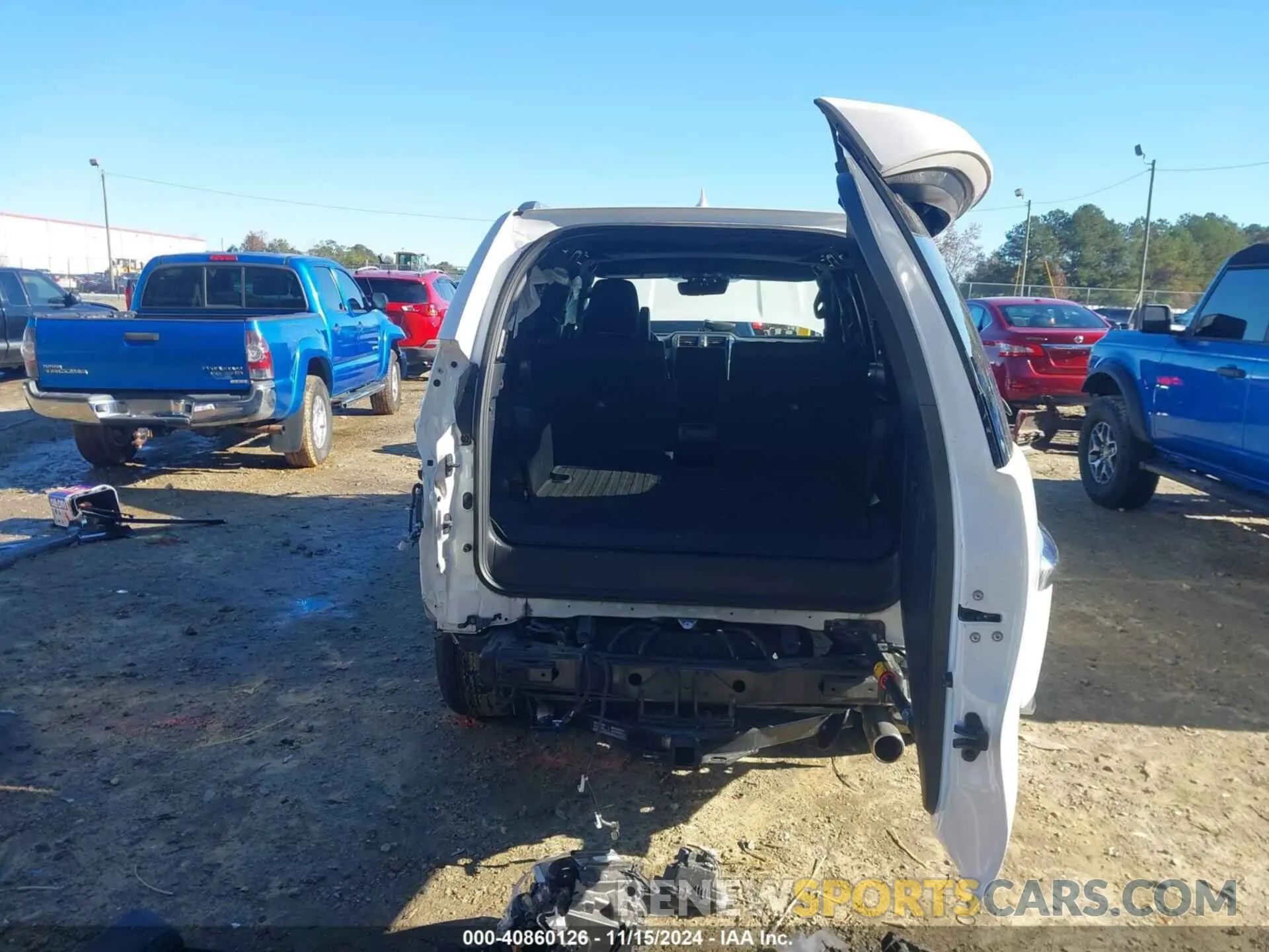 18 Photograph of a damaged car JTJAM7BX4M5286906 LEXUS 460 2021