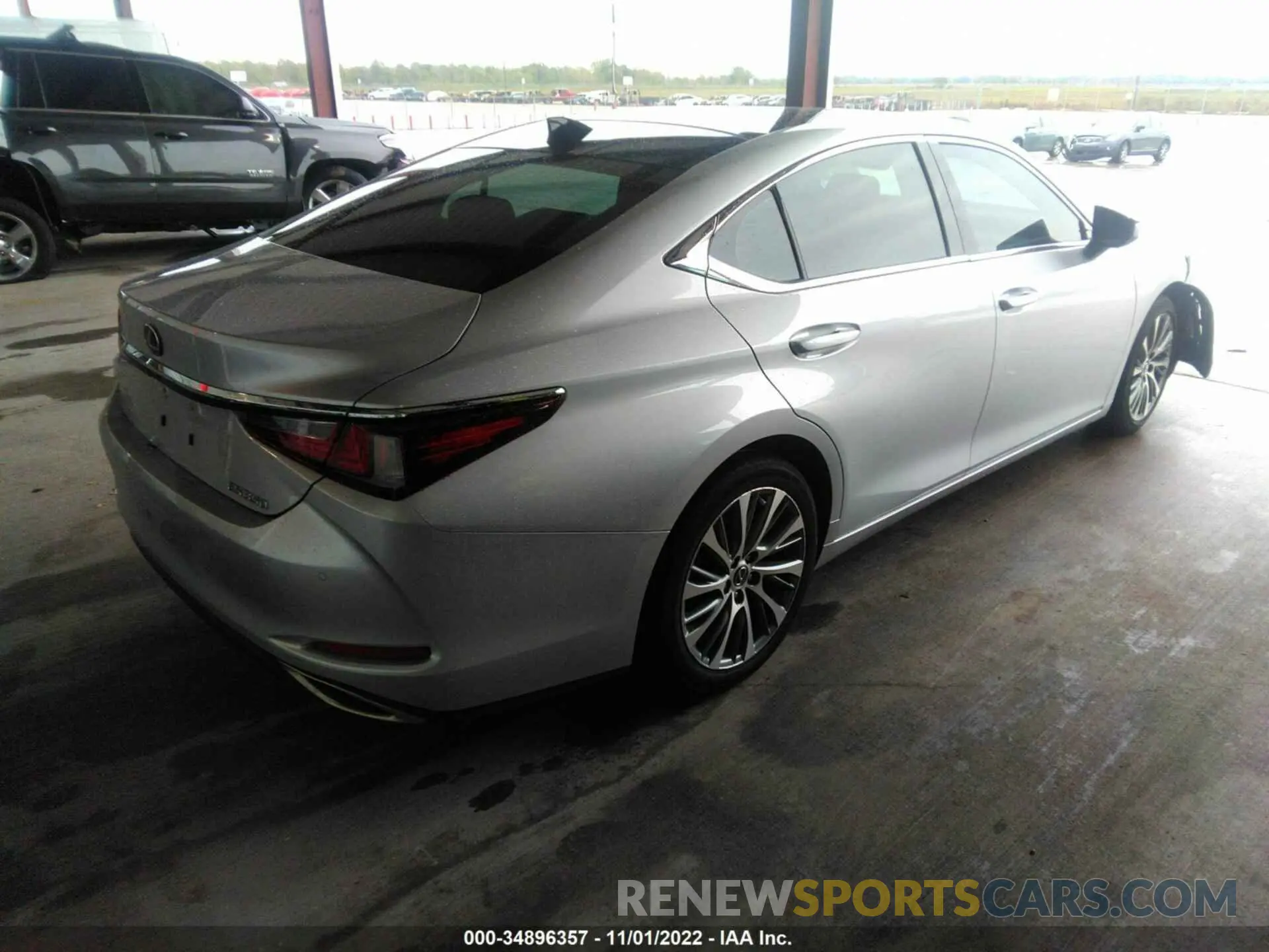 4 Фотография поврежденного автомобиля 58ABZ1B15KU022053 LEXUS ES 2019