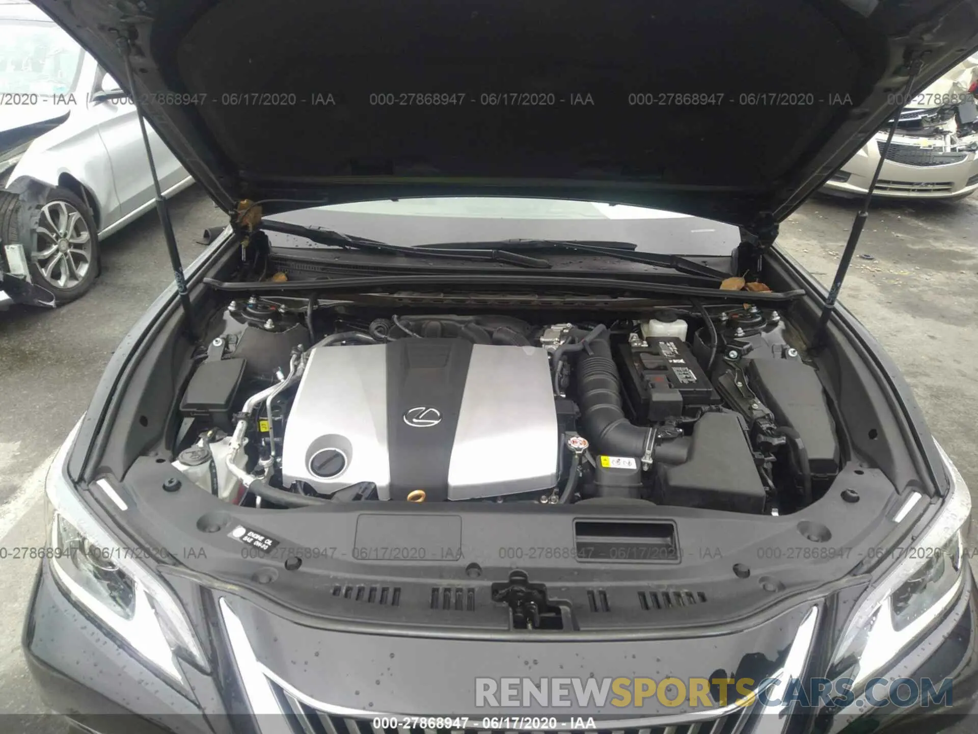 10 Photograph of a damaged car 58ABZ1B18KU026212 LEXUS ES 2019