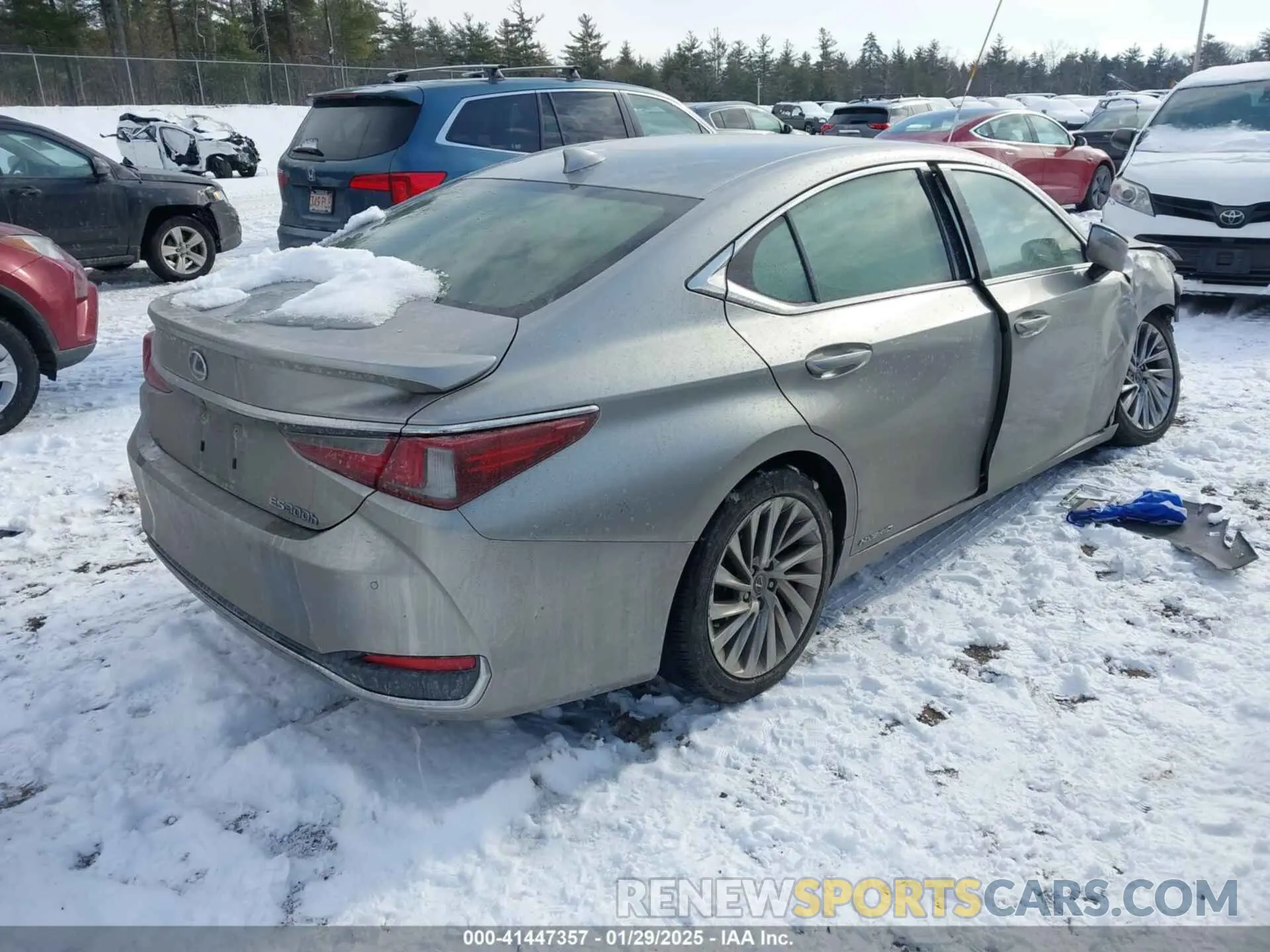 4 Фотография поврежденного автомобиля JTHB21B14K2006405 LEXUS ES 2019