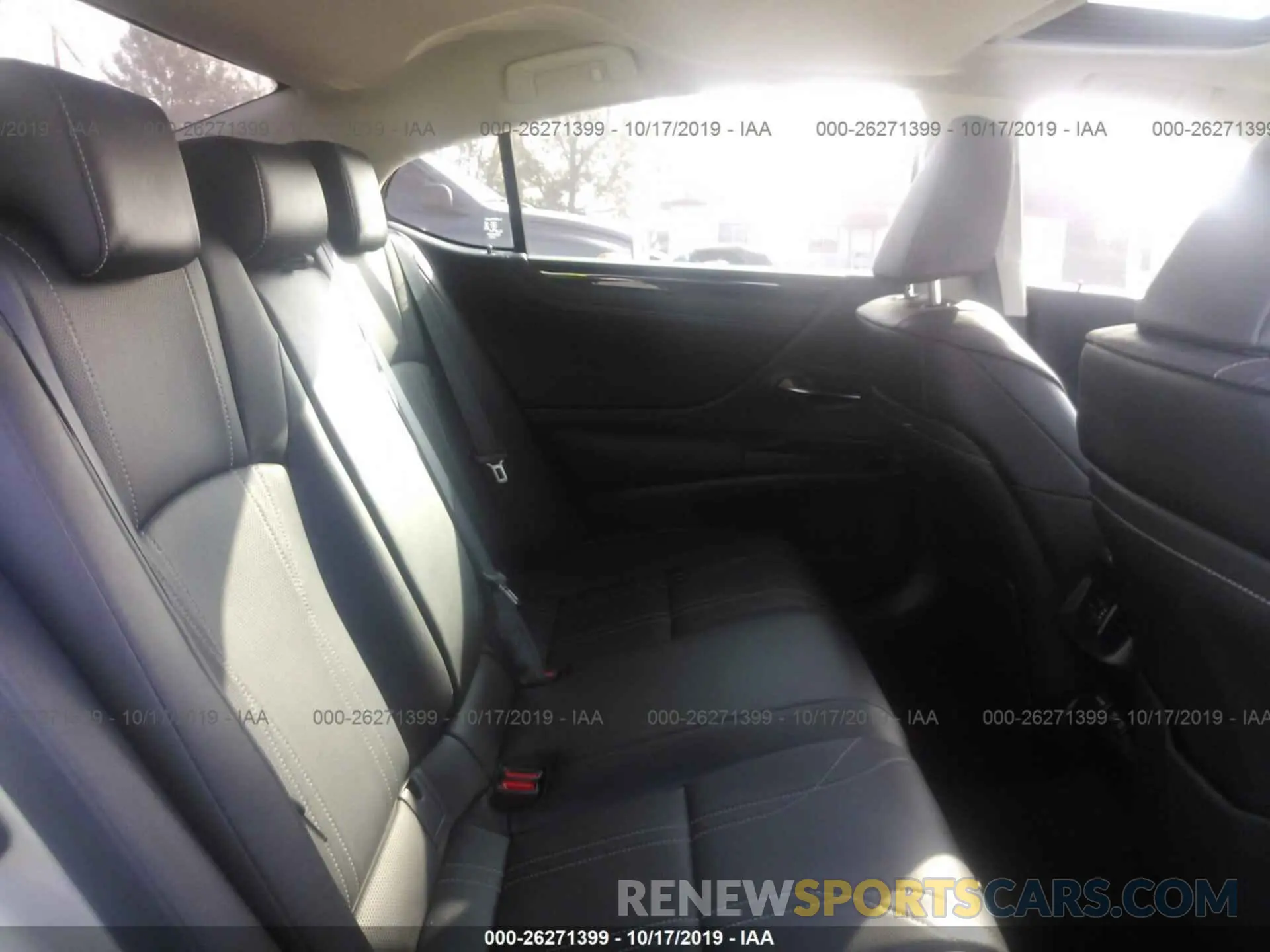 8 Photograph of a damaged car JTHB21B19K2016430 LEXUS ES 2019