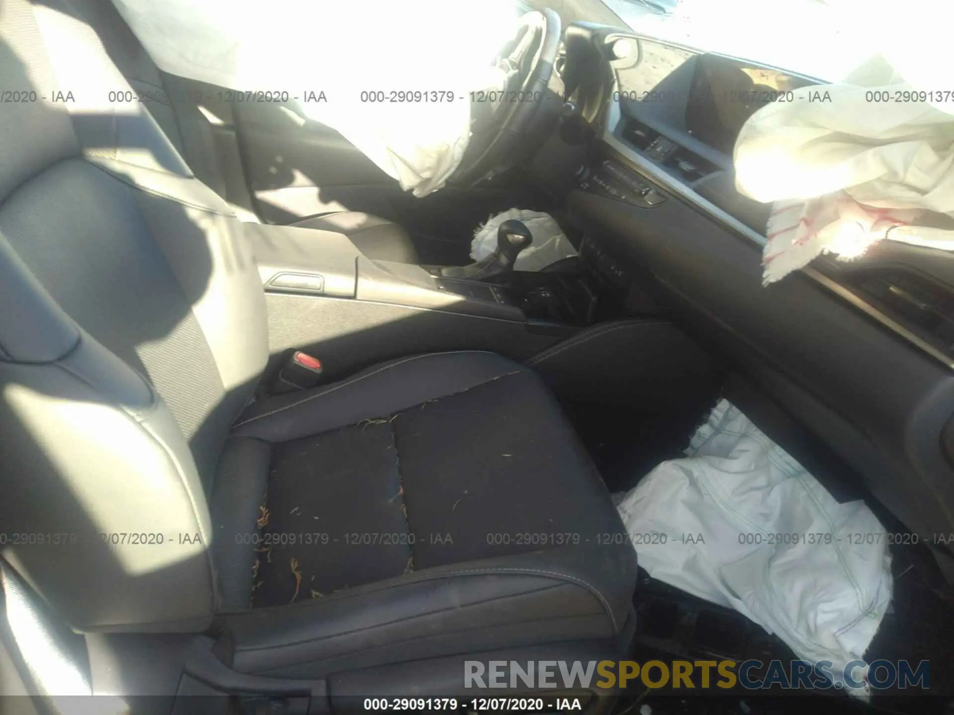 5 Photograph of a damaged car JTHB21B19K2033714 LEXUS ES 2019