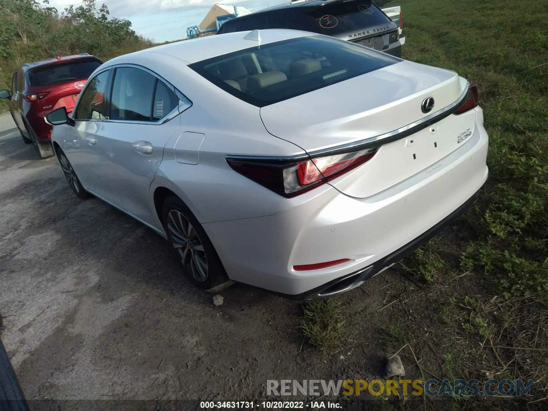 3 Фотография поврежденного автомобиля 58ADZ1B10LU066858 LEXUS ES 2020