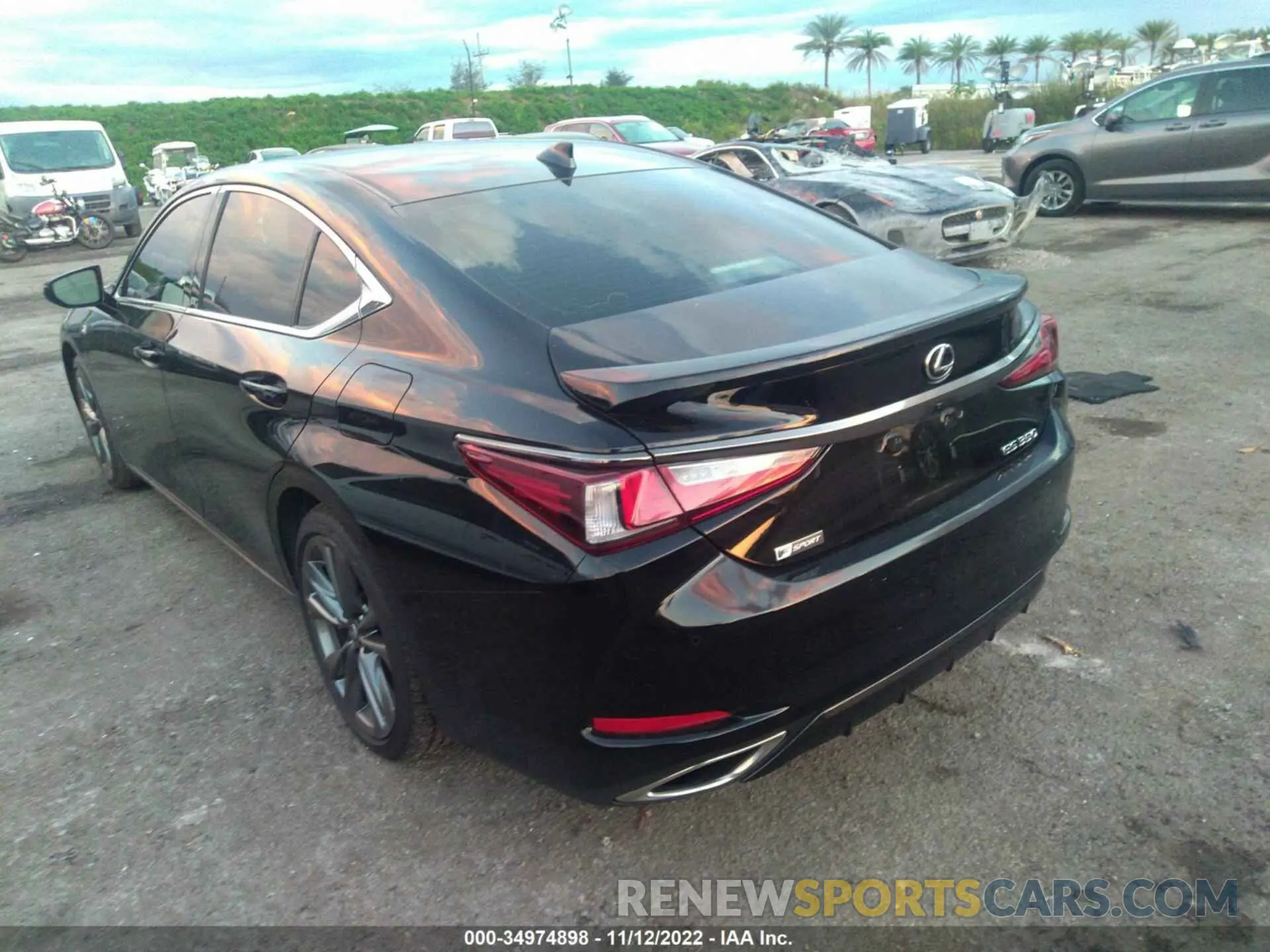 3 Фотография поврежденного автомобиля 58AGZ1B18LU066751 LEXUS ES 2020