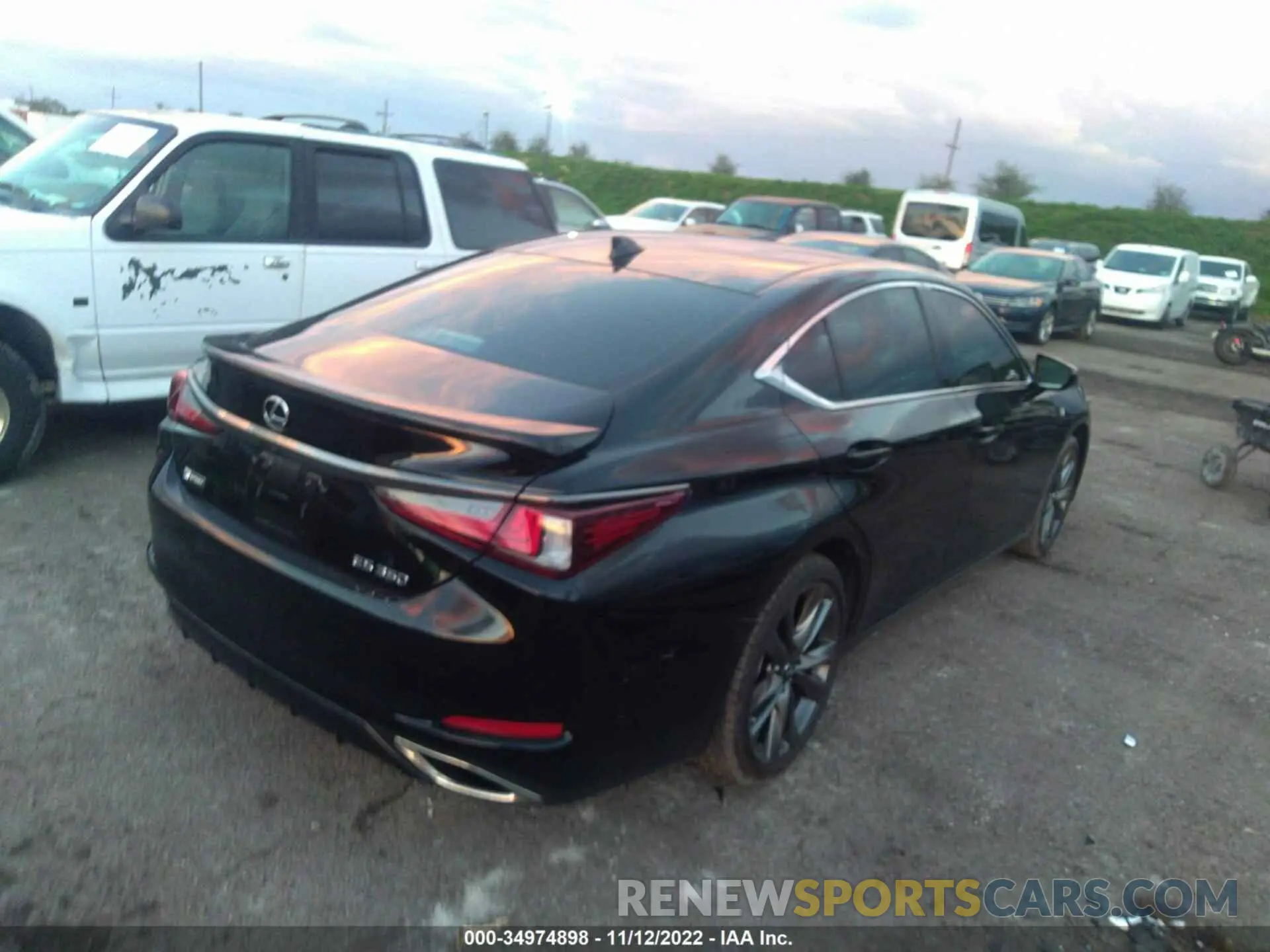 4 Фотография поврежденного автомобиля 58AGZ1B18LU066751 LEXUS ES 2020
