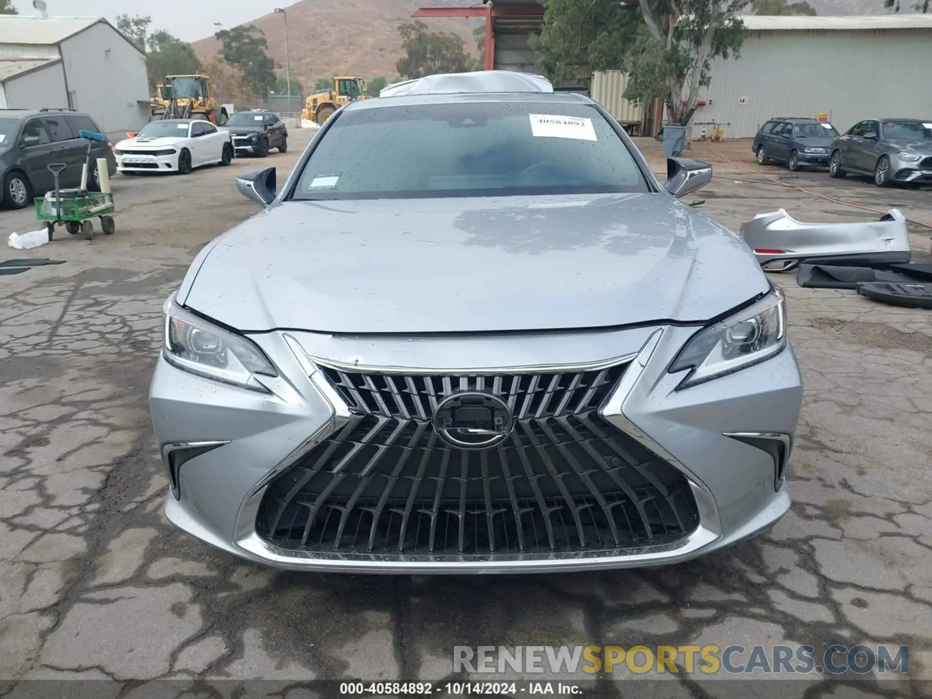 13 Фотография поврежденного автомобиля 58ADZ1B11RU173667 LEXUS ES 2024