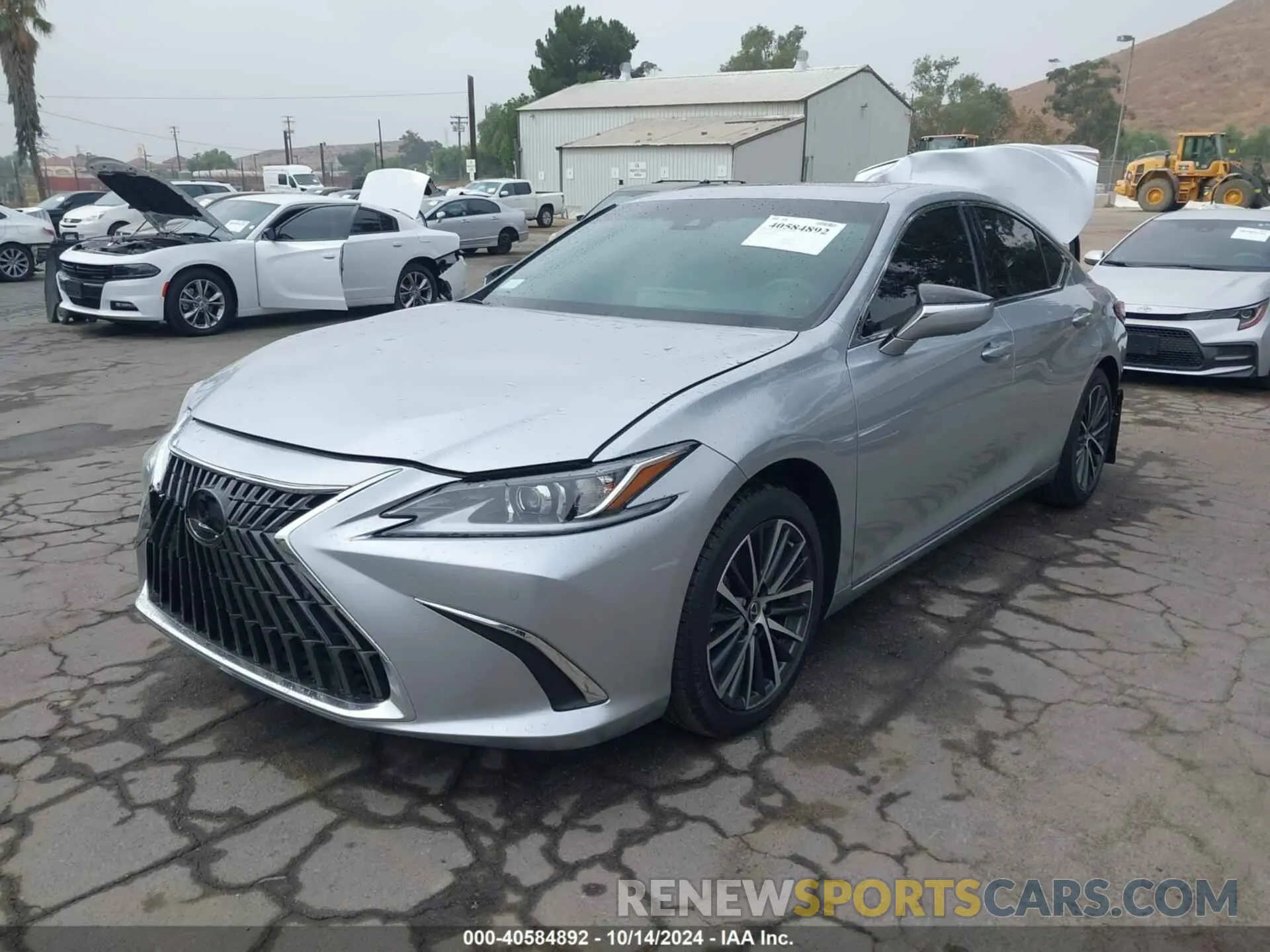 2 Фотография поврежденного автомобиля 58ADZ1B11RU173667 LEXUS ES 2024