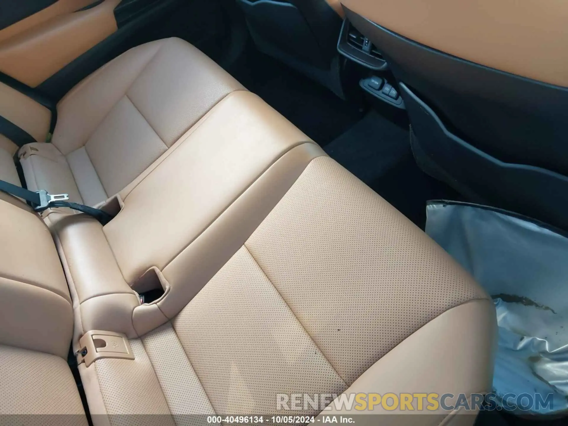 8 Фотография поврежденного автомобиля 58ADZ1B17RU180879 LEXUS ES 2024