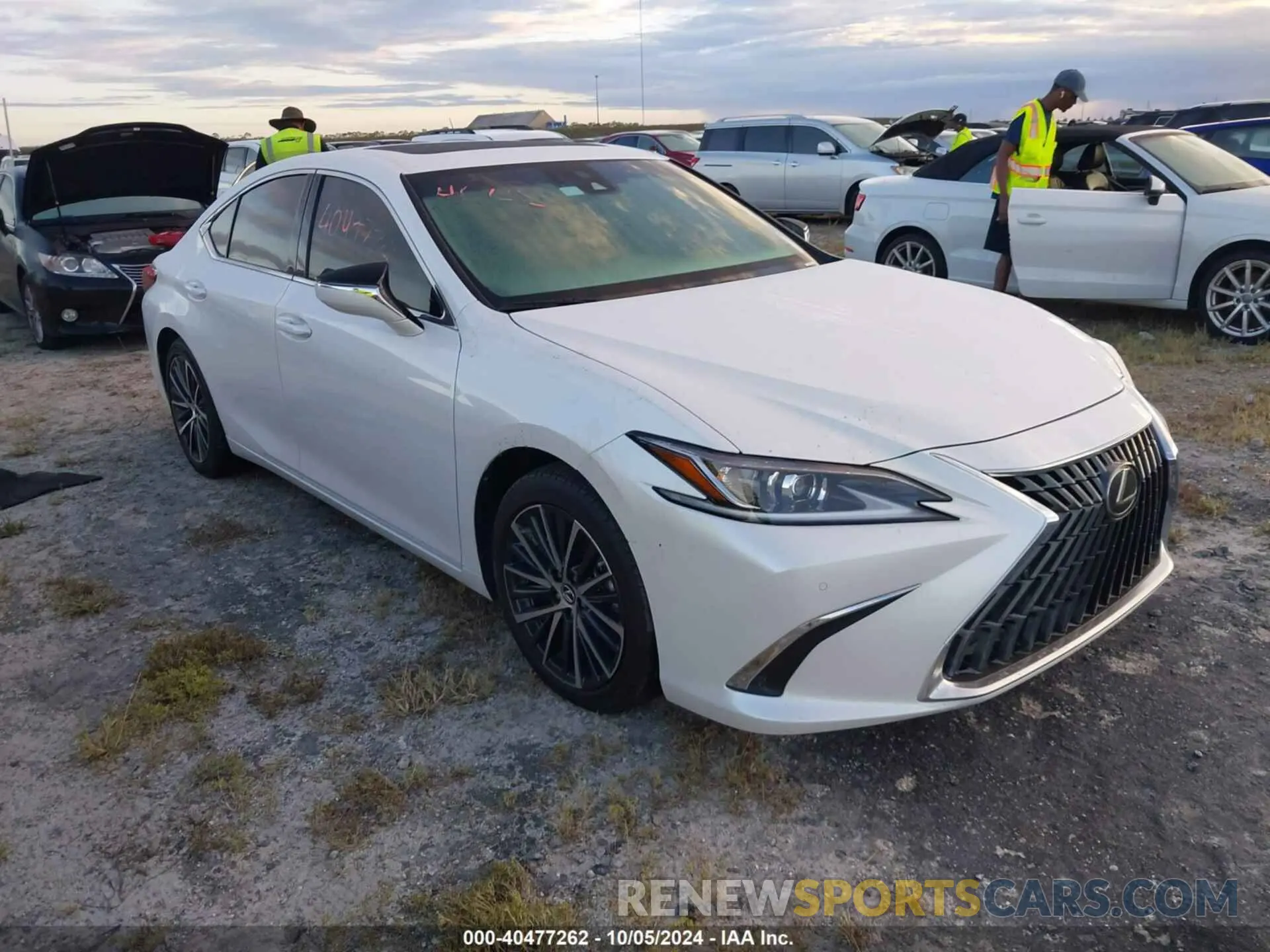 1 Фотография поврежденного автомобиля 58ADZ1B19RU173576 LEXUS ES 2024