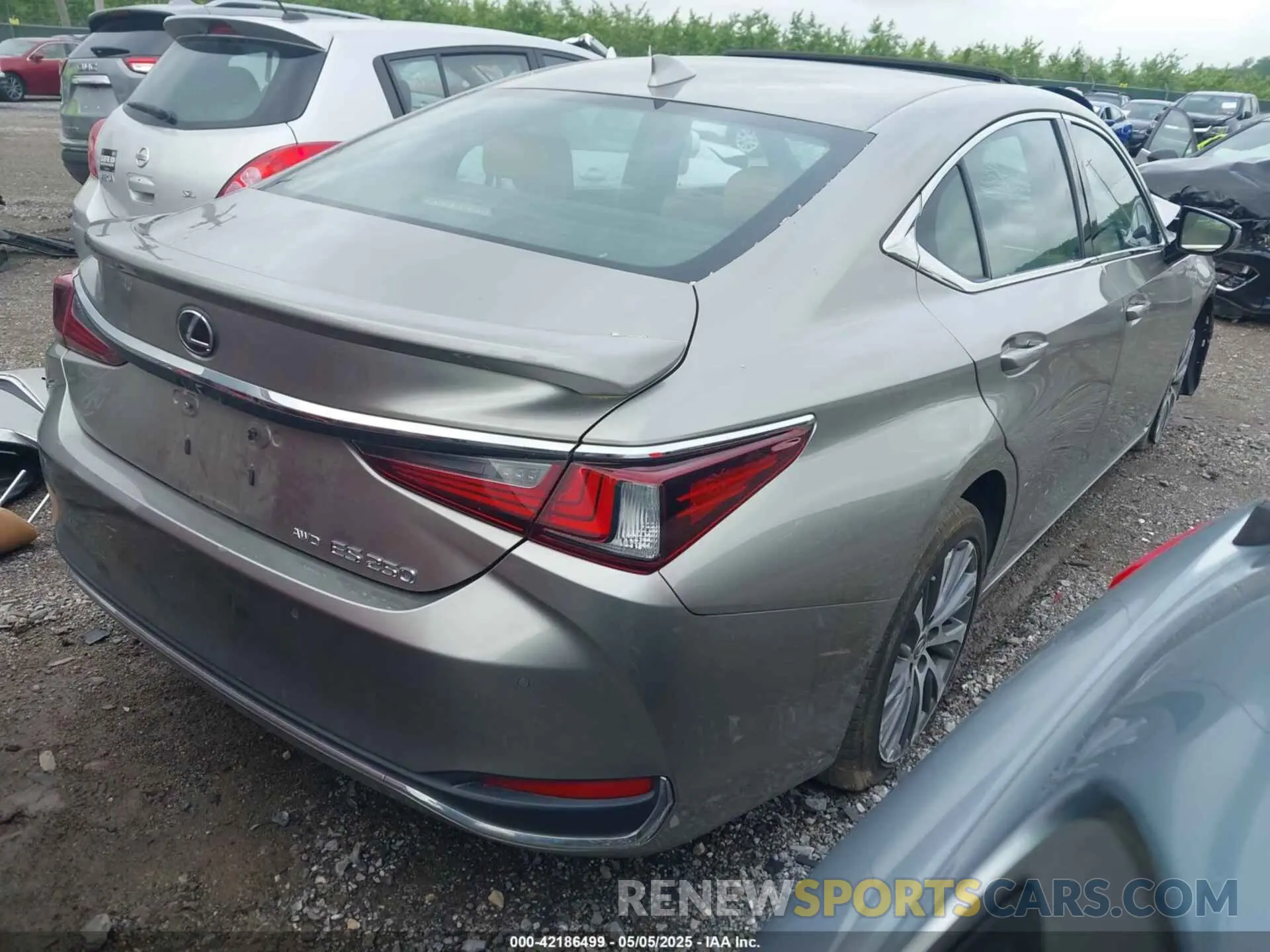 4 Фотография поврежденного автомобиля 58AD11D11MU002155 LEXUS ES 250 2021