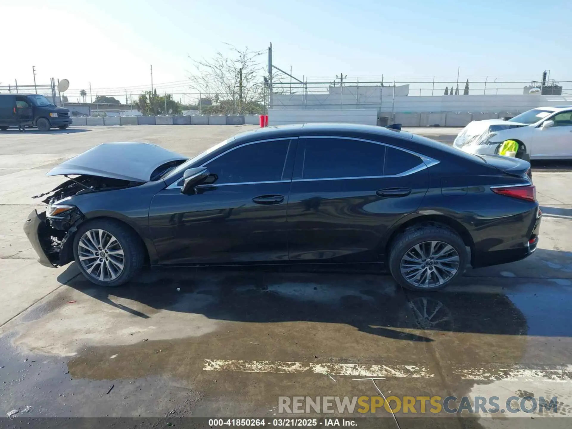 15 Photograph of a damaged car 58AD11D16MU002636 LEXUS ES 250 2021
