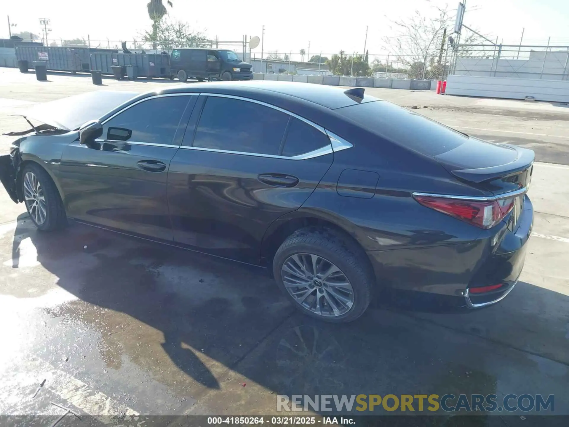 3 Photograph of a damaged car 58AD11D16MU002636 LEXUS ES 250 2021