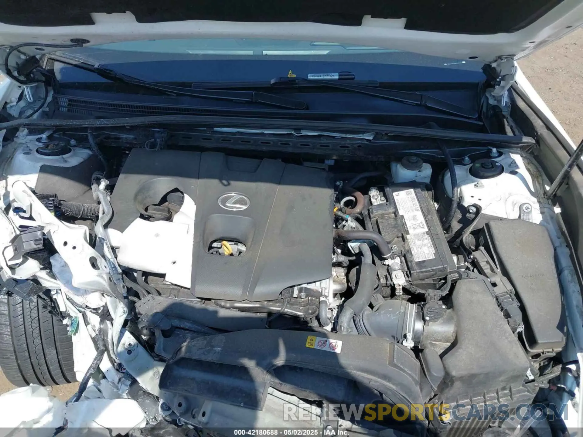 10 Photograph of a damaged car 58AD11D17MU005321 LEXUS ES 250 2021