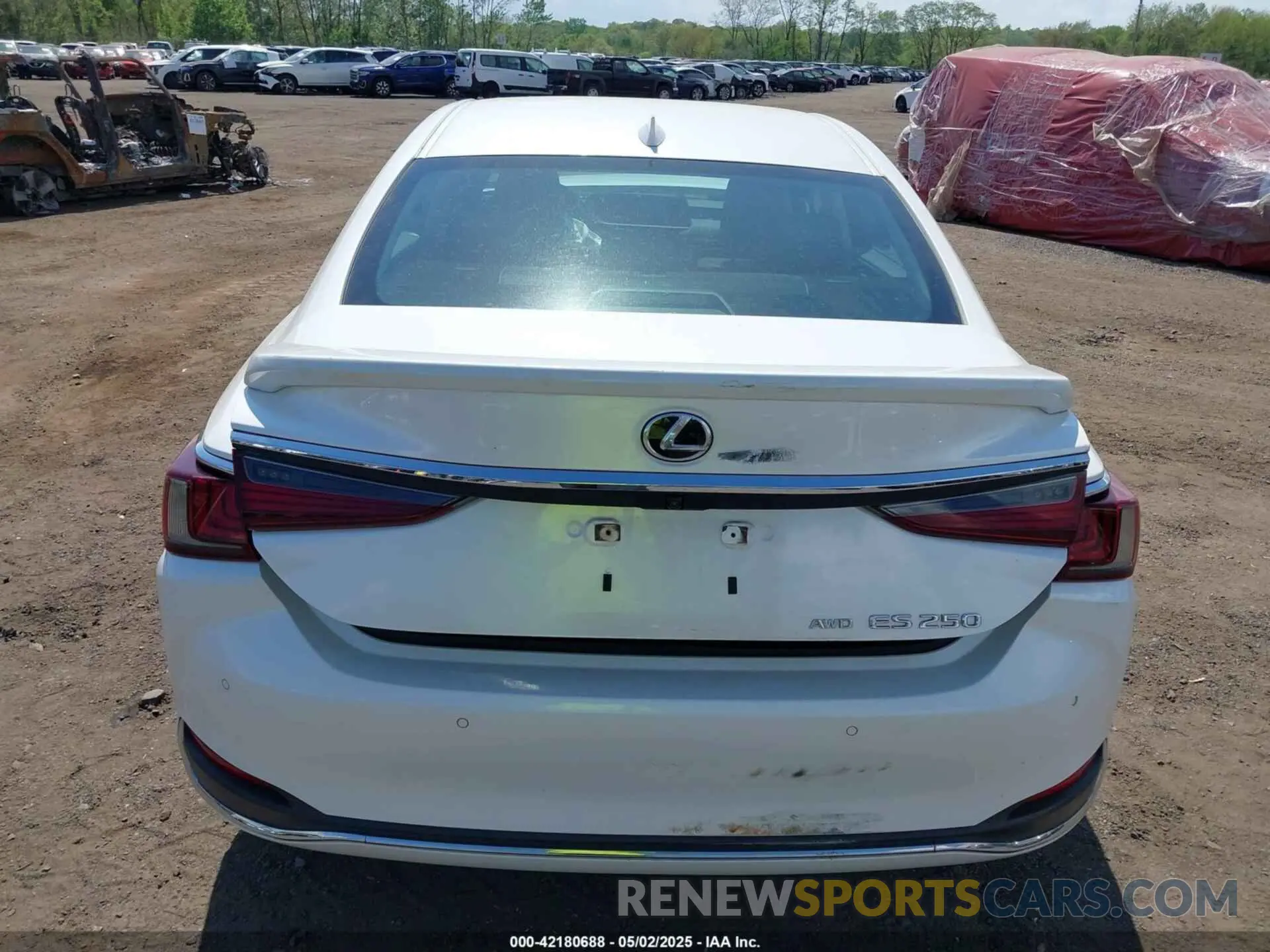 16 Photograph of a damaged car 58AD11D17MU005321 LEXUS ES 250 2021