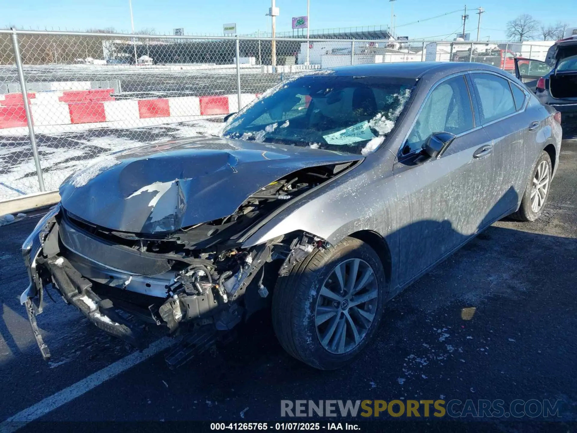 2 Фотография поврежденного автомобиля 58AD11D18MU006249 LEXUS ES 250 2021