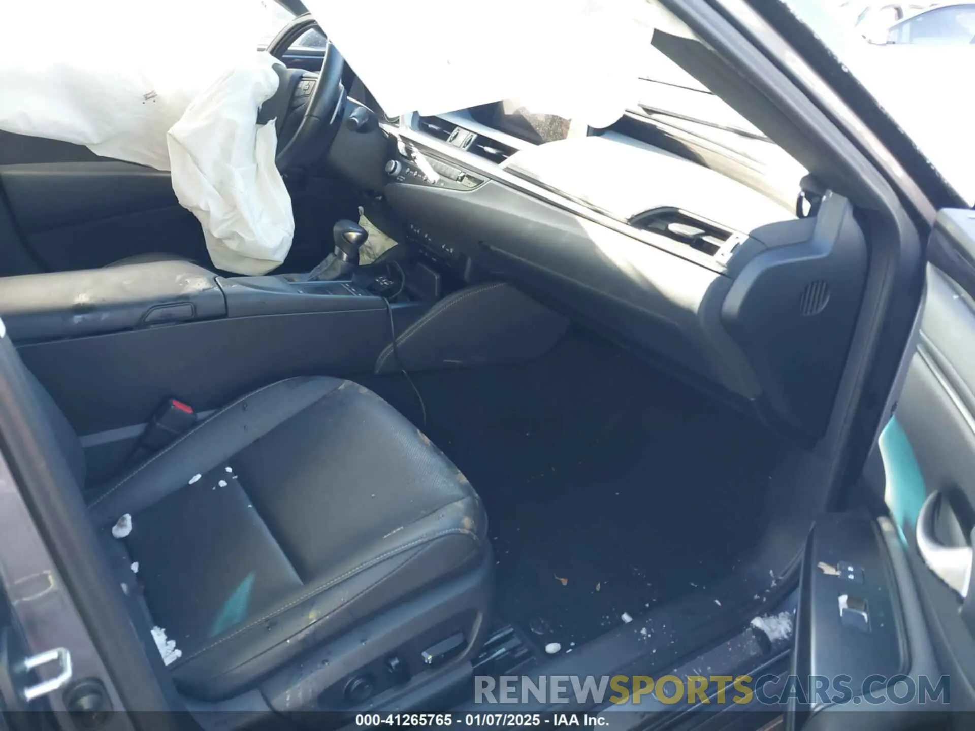 5 Фотография поврежденного автомобиля 58AD11D18MU006249 LEXUS ES 250 2021