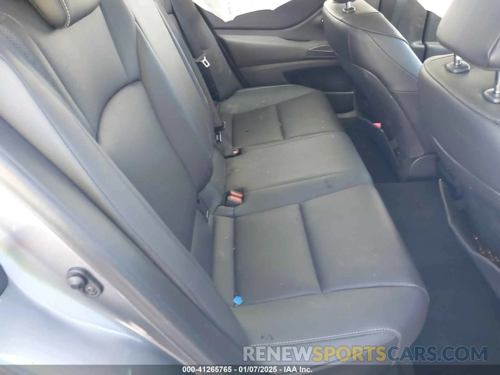 8 Фотография поврежденного автомобиля 58AD11D18MU006249 LEXUS ES 250 2021