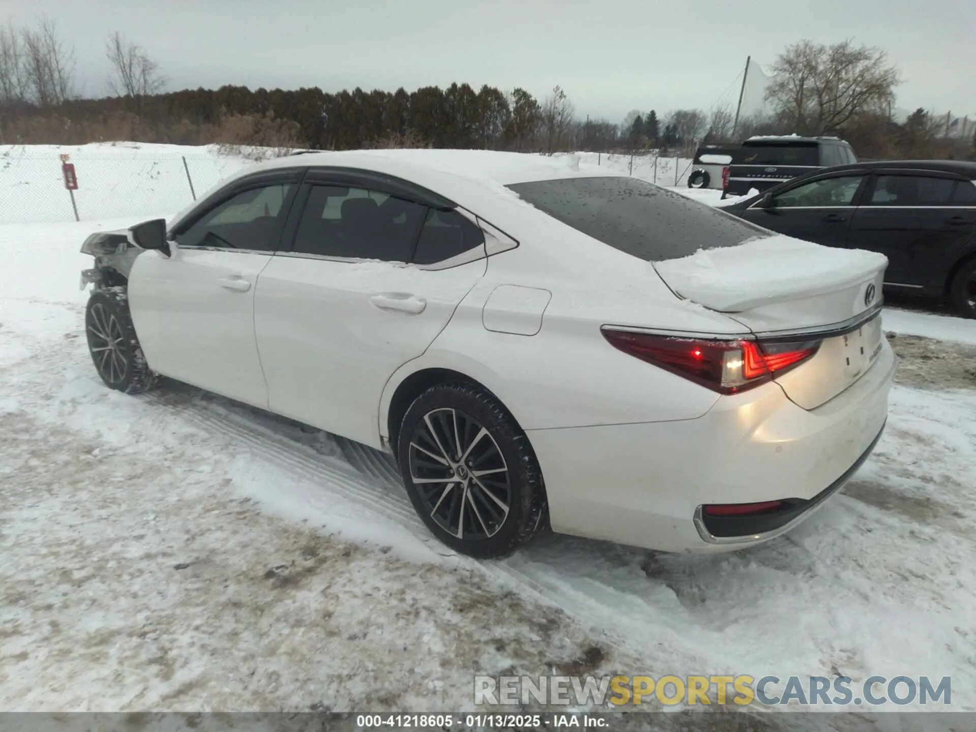 3 Фотография поврежденного автомобиля 58AD11D13NU009805 LEXUS ES 250 2022