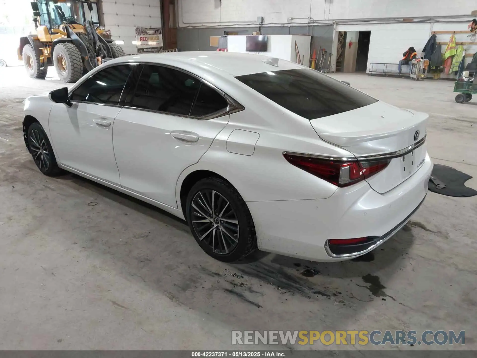3 Photograph of a damaged car 58AD11D17NU009340 LEXUS ES 250 2022