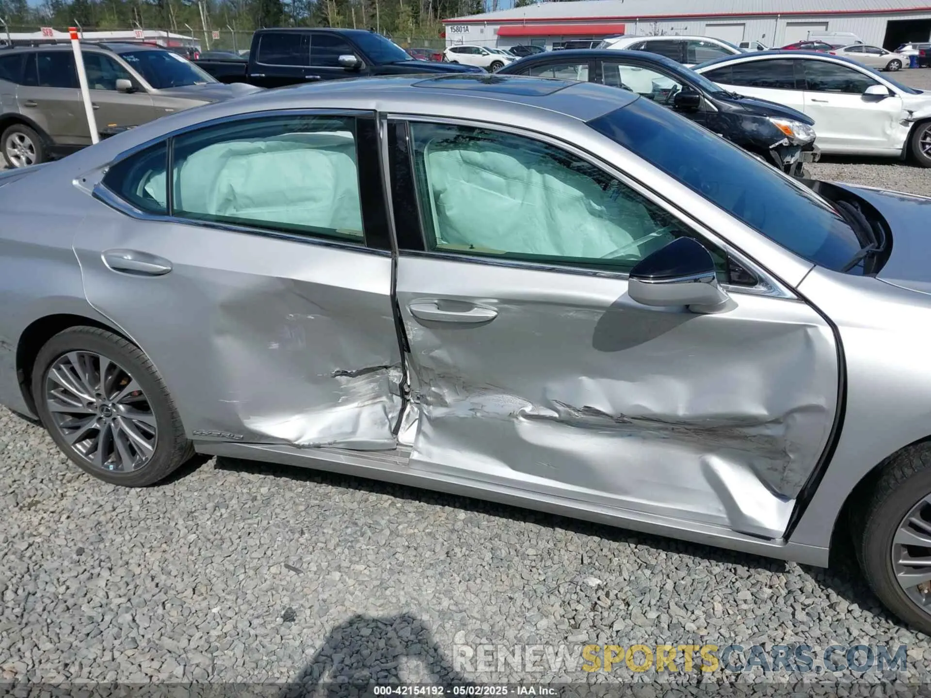 6 Фотография поврежденного автомобиля 58AB21B15KU001482 LEXUS ES 300H 2019