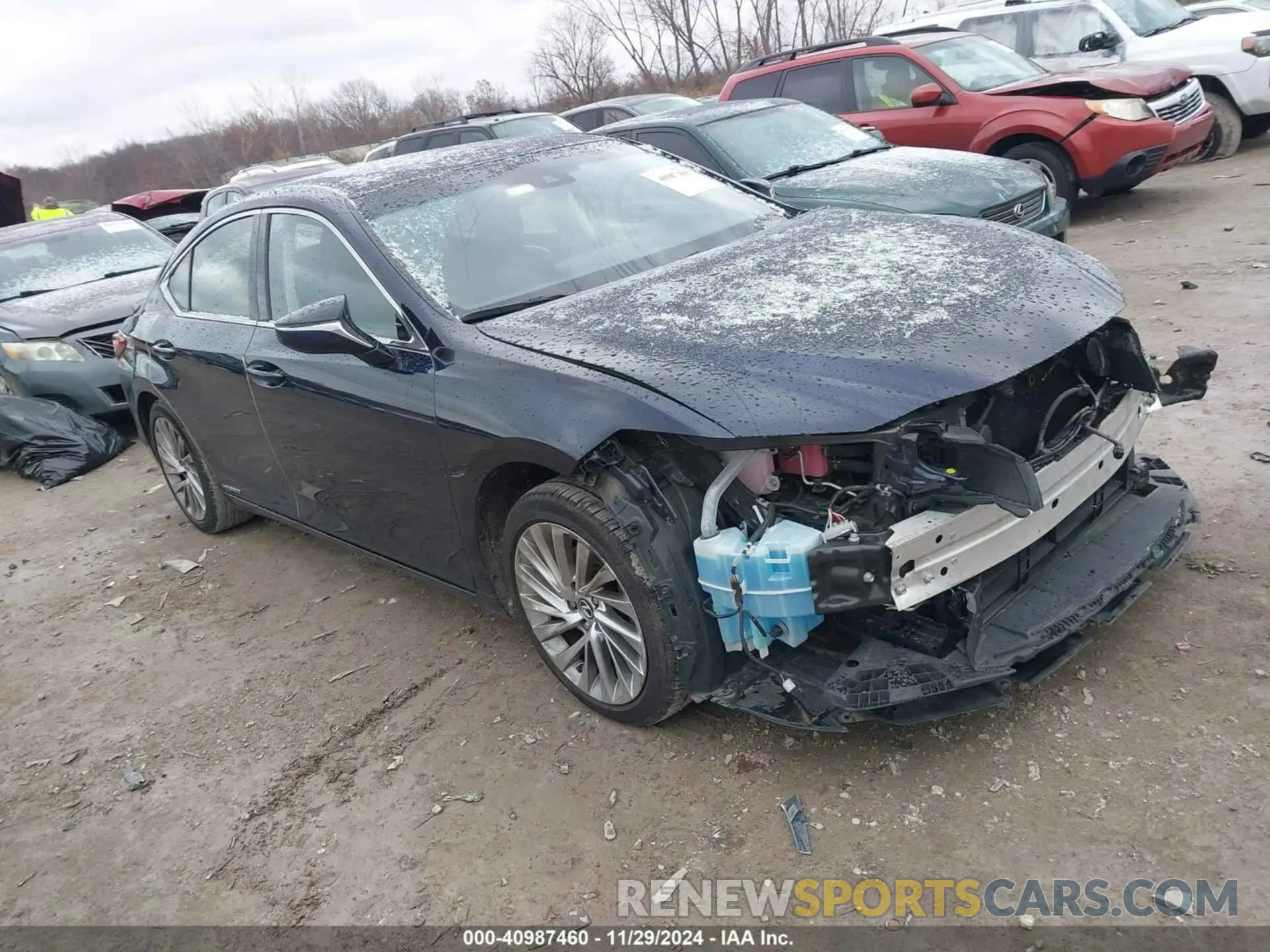 1 Фотография поврежденного автомобиля JTHB21B11K2003557 LEXUS ES 300H 2019