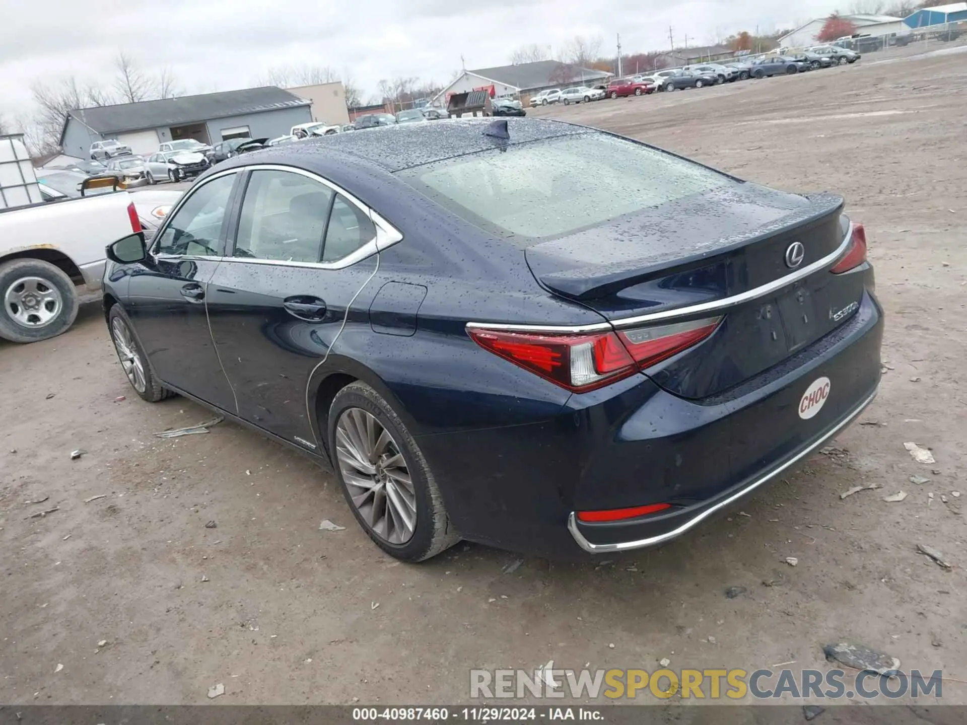 3 Фотография поврежденного автомобиля JTHB21B11K2003557 LEXUS ES 300H 2019