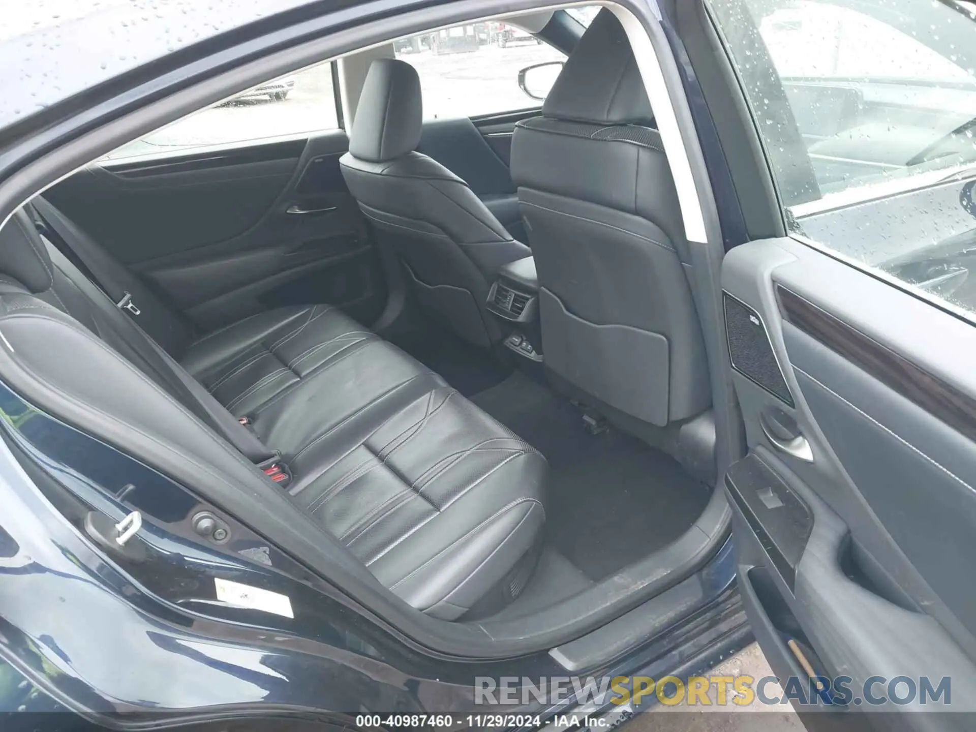 7 Фотография поврежденного автомобиля JTHB21B11K2003557 LEXUS ES 300H 2019