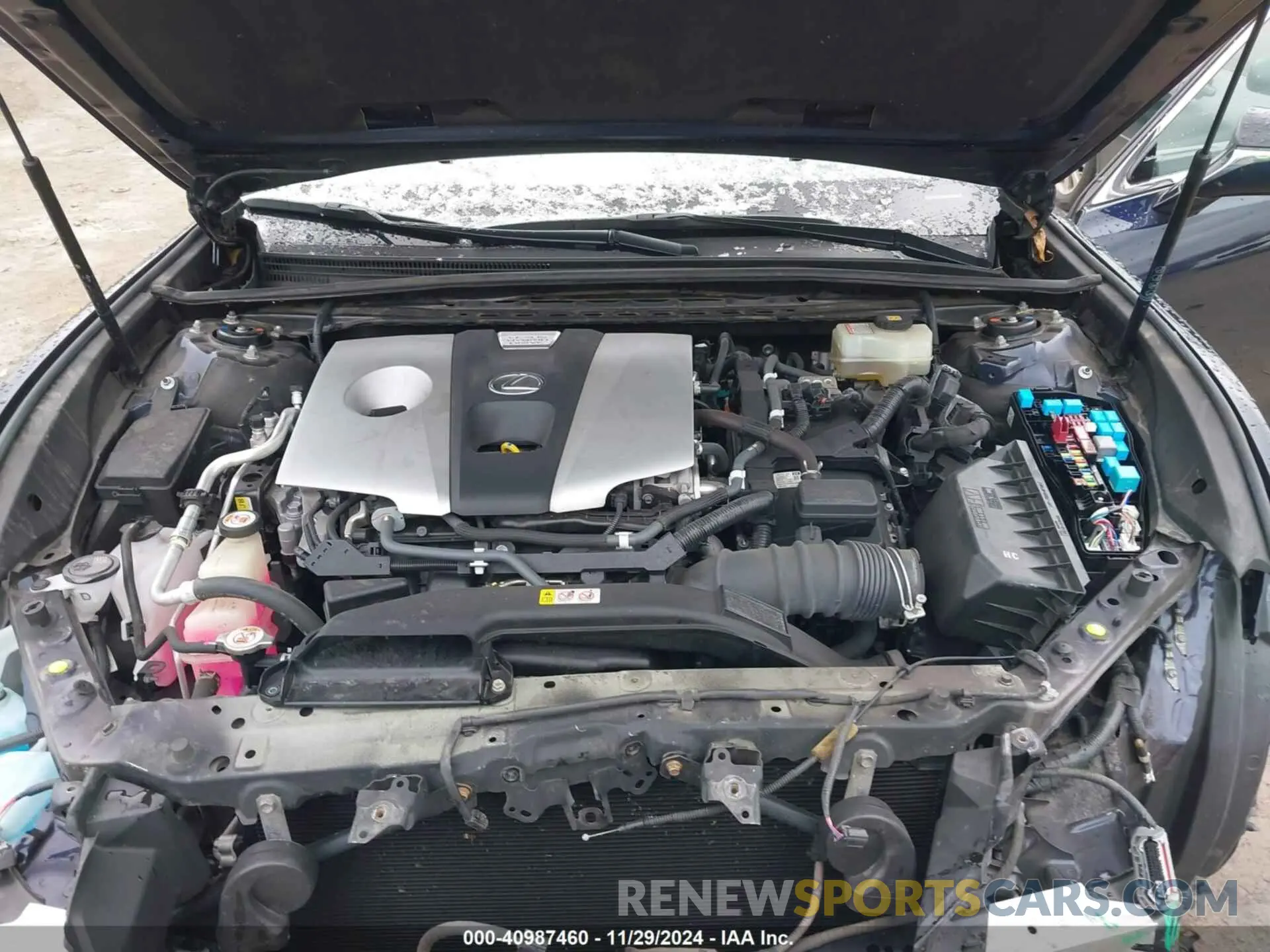 9 Фотография поврежденного автомобиля JTHB21B11K2003557 LEXUS ES 300H 2019