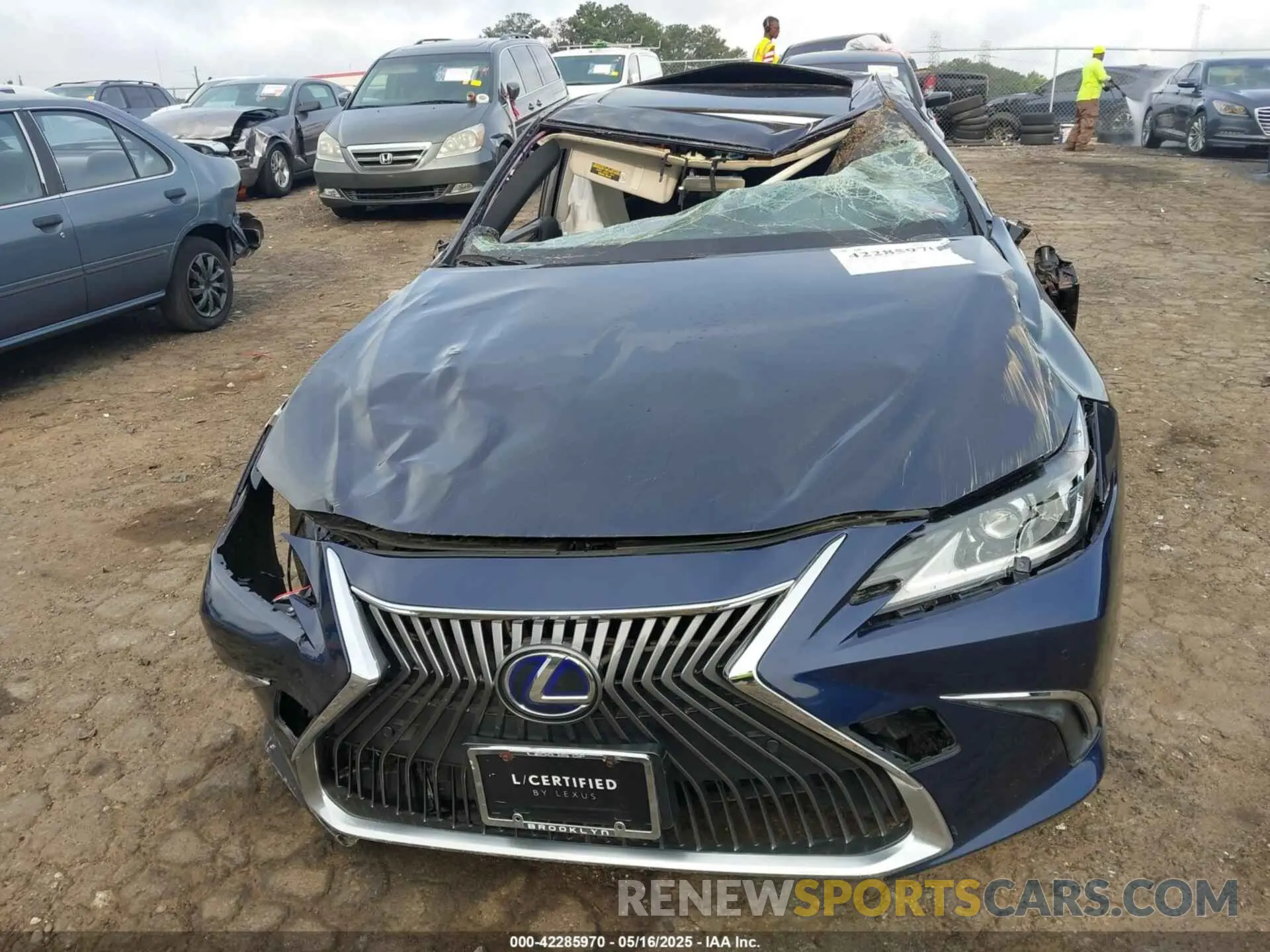 6 Фотография поврежденного автомобиля JTHB21B17K2041990 LEXUS ES 300H 2019