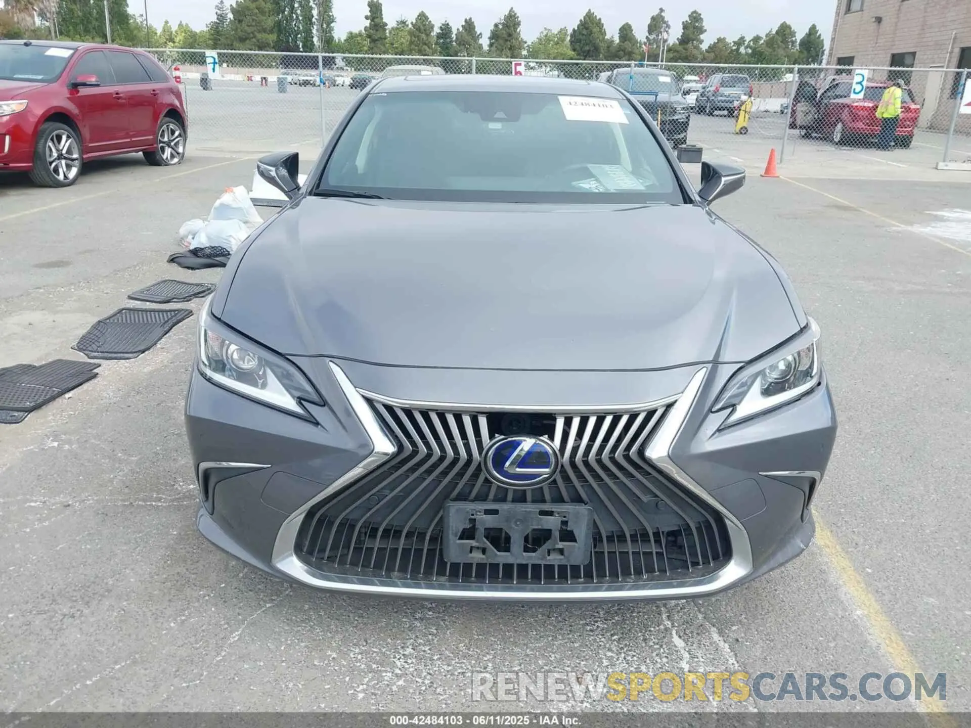 12 Фотография поврежденного автомобиля JTHB21B19K2022809 LEXUS ES 300H 2019