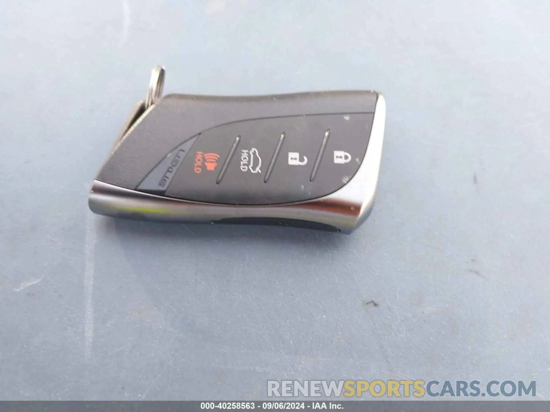 11 Photograph of a damaged car 58ACA1C11MU001956 LEXUS ES 300H 2021