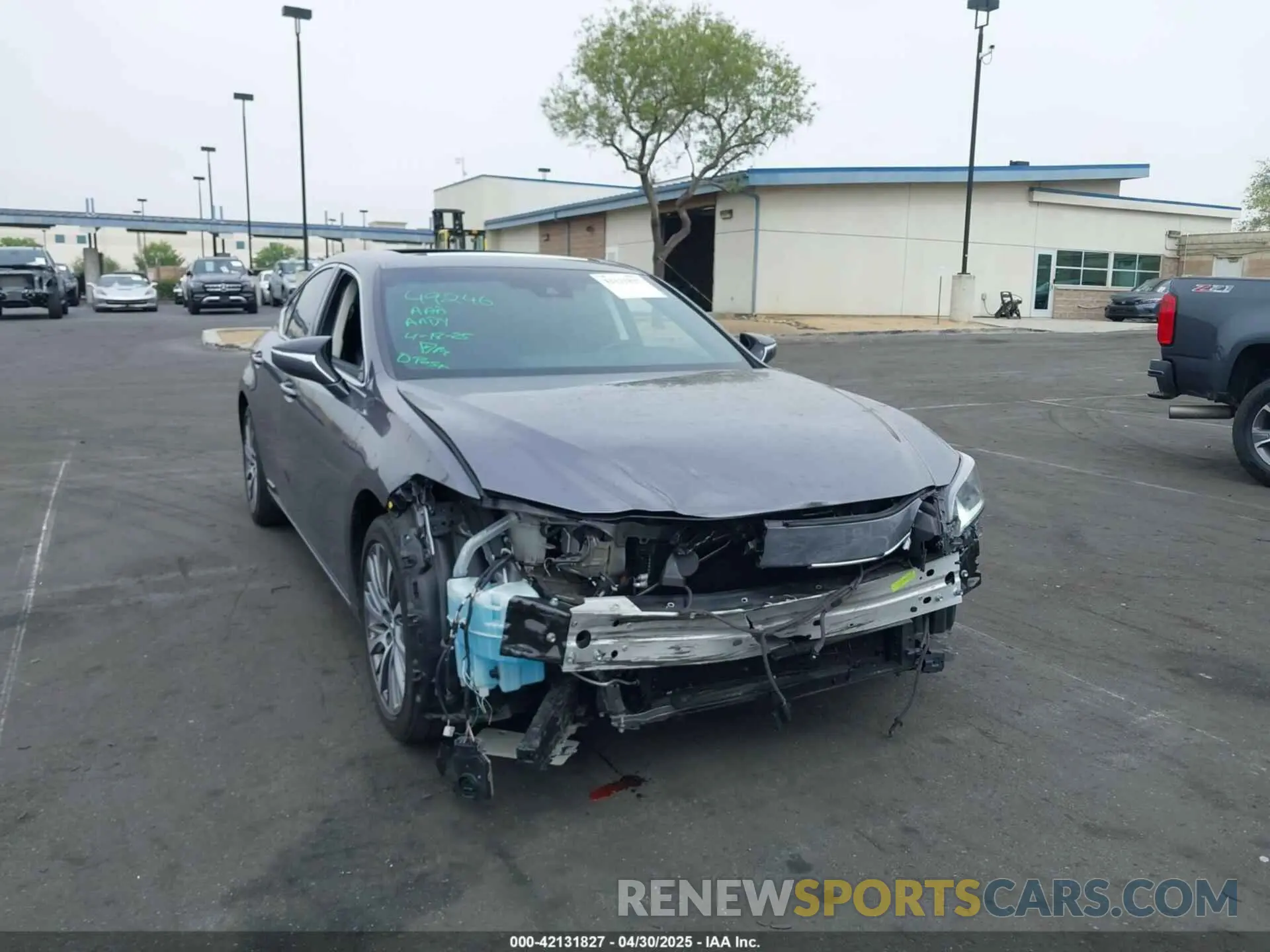 6 Фотография поврежденного автомобиля 58ADA1C12MU004997 LEXUS ES 300H 2021